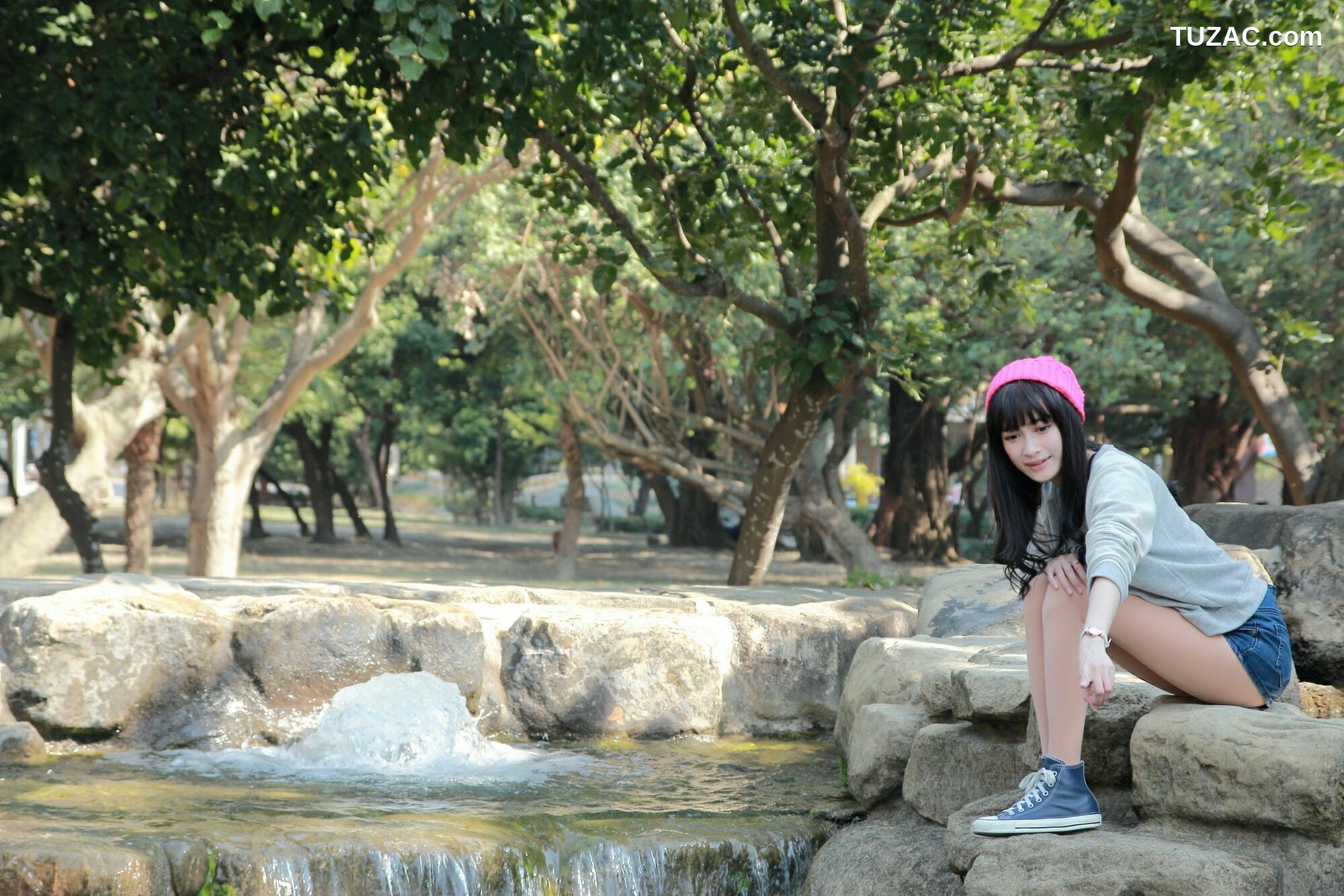 台湾正妹_ 段璟瑤《原生植物園》 写真集[56P]
