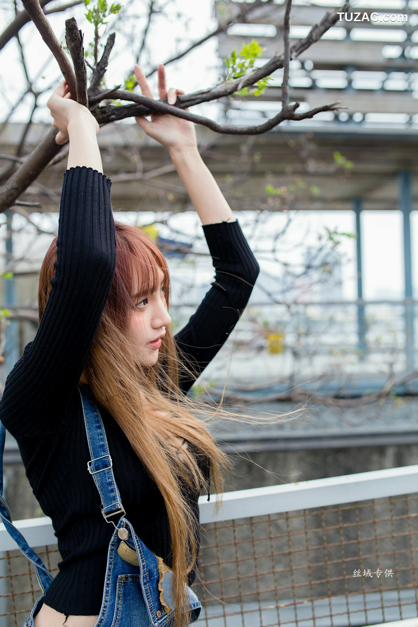 台湾正妹_ 比比儿《牛仔紧身裤》 写真集[45P]