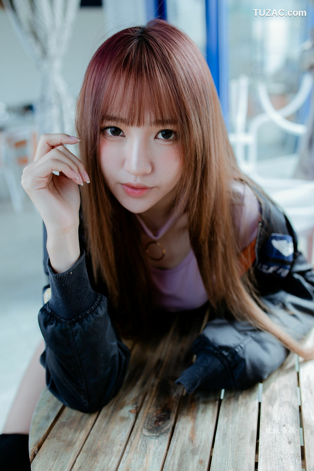 台湾正妹_ 比比儿《长靴热裤》 写真集[50P]