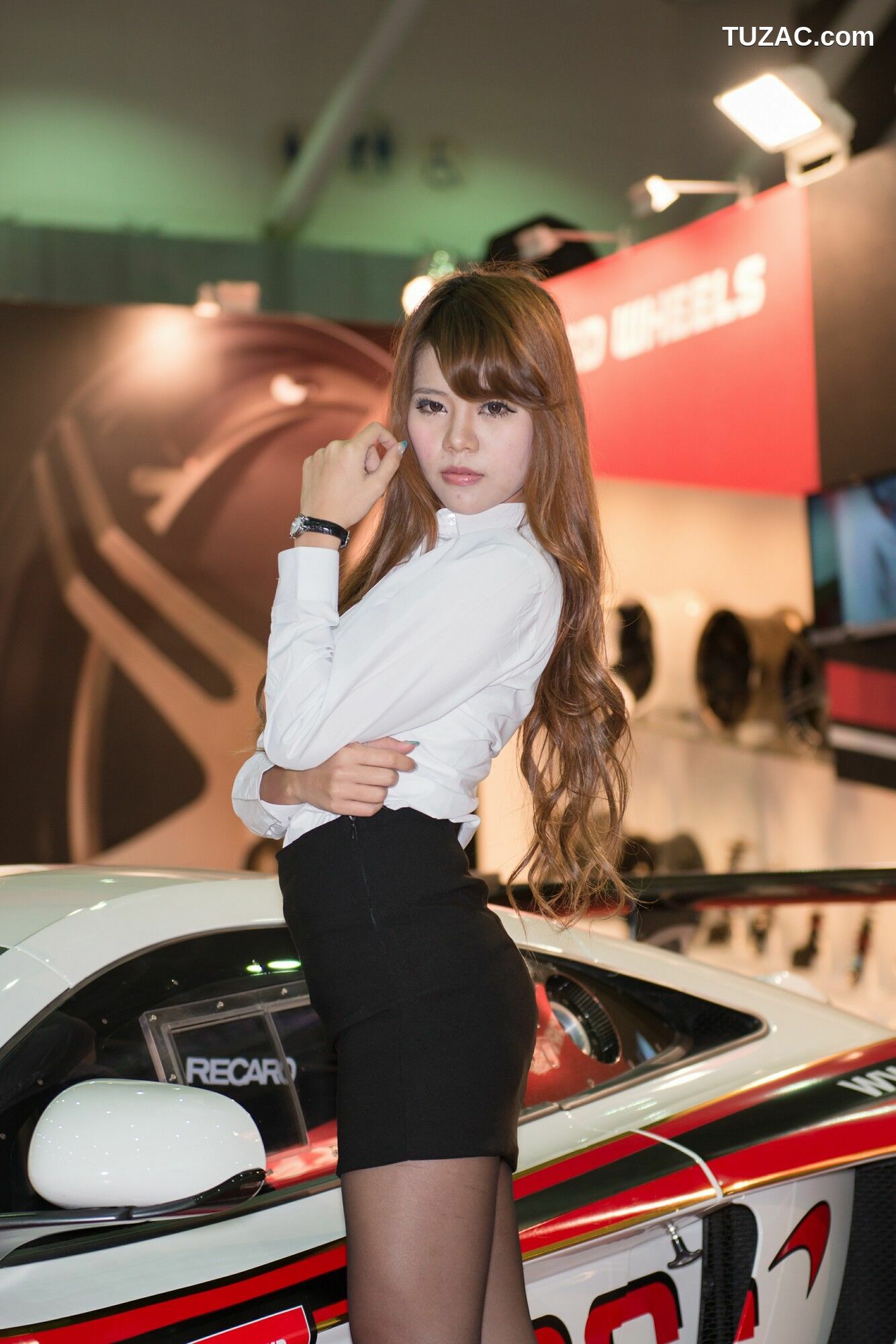 台湾正妹_ 汽配展&amp;巨砲連隊記者會 图片合集[70P]