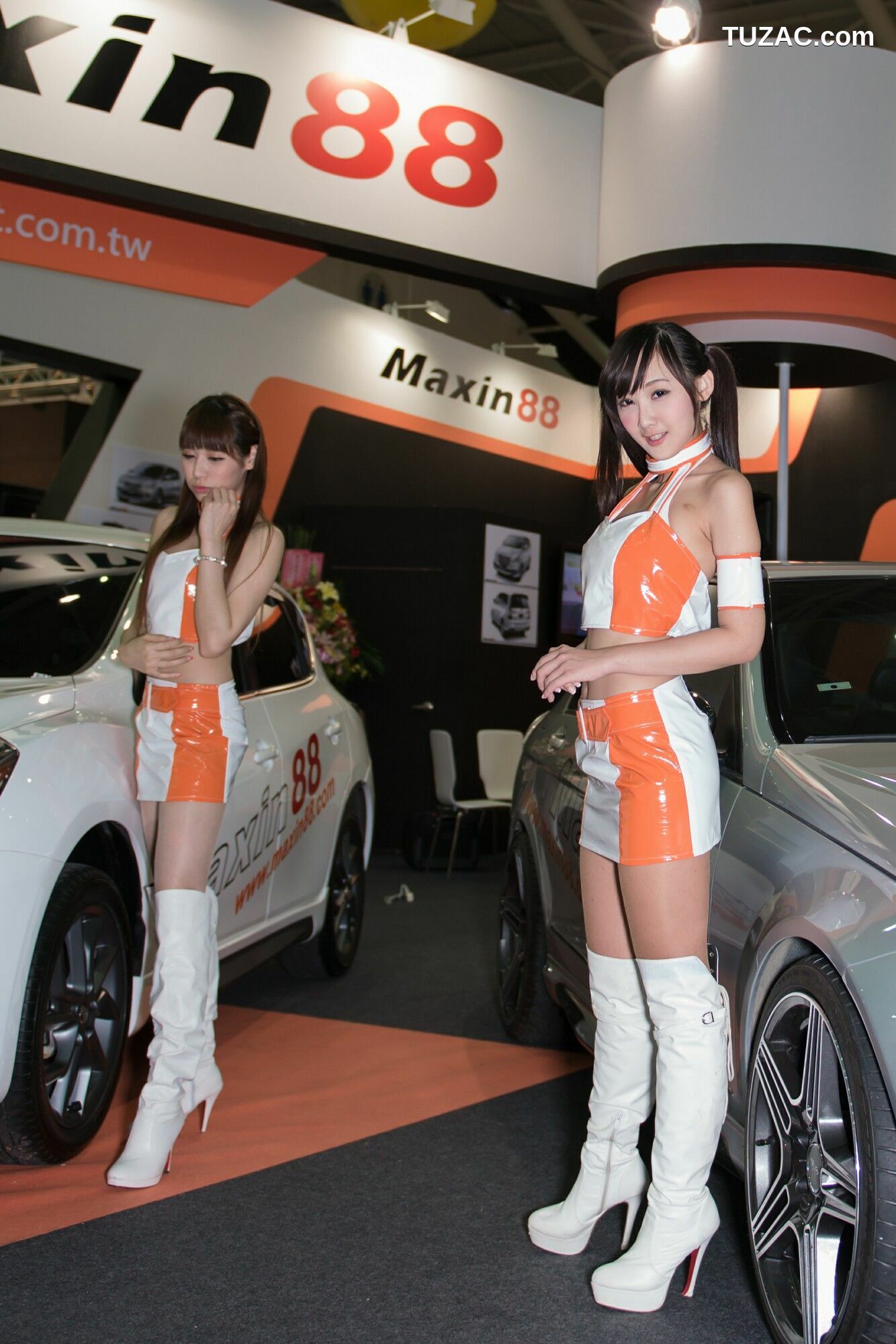 台湾正妹_ 汽配展&amp;巨砲連隊記者會 图片合集[70P]