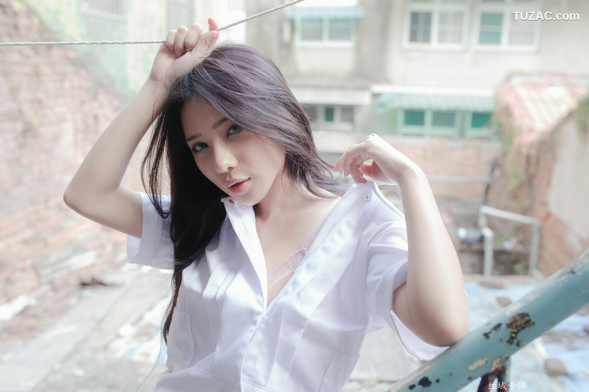 台湾正妹_ 沈綺綺《水手服內衣外拍》 写真集[178P]