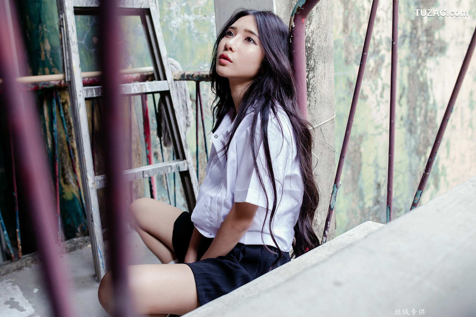 台湾正妹_ 沈綺綺《水手服內衣外拍》 写真集[178P]