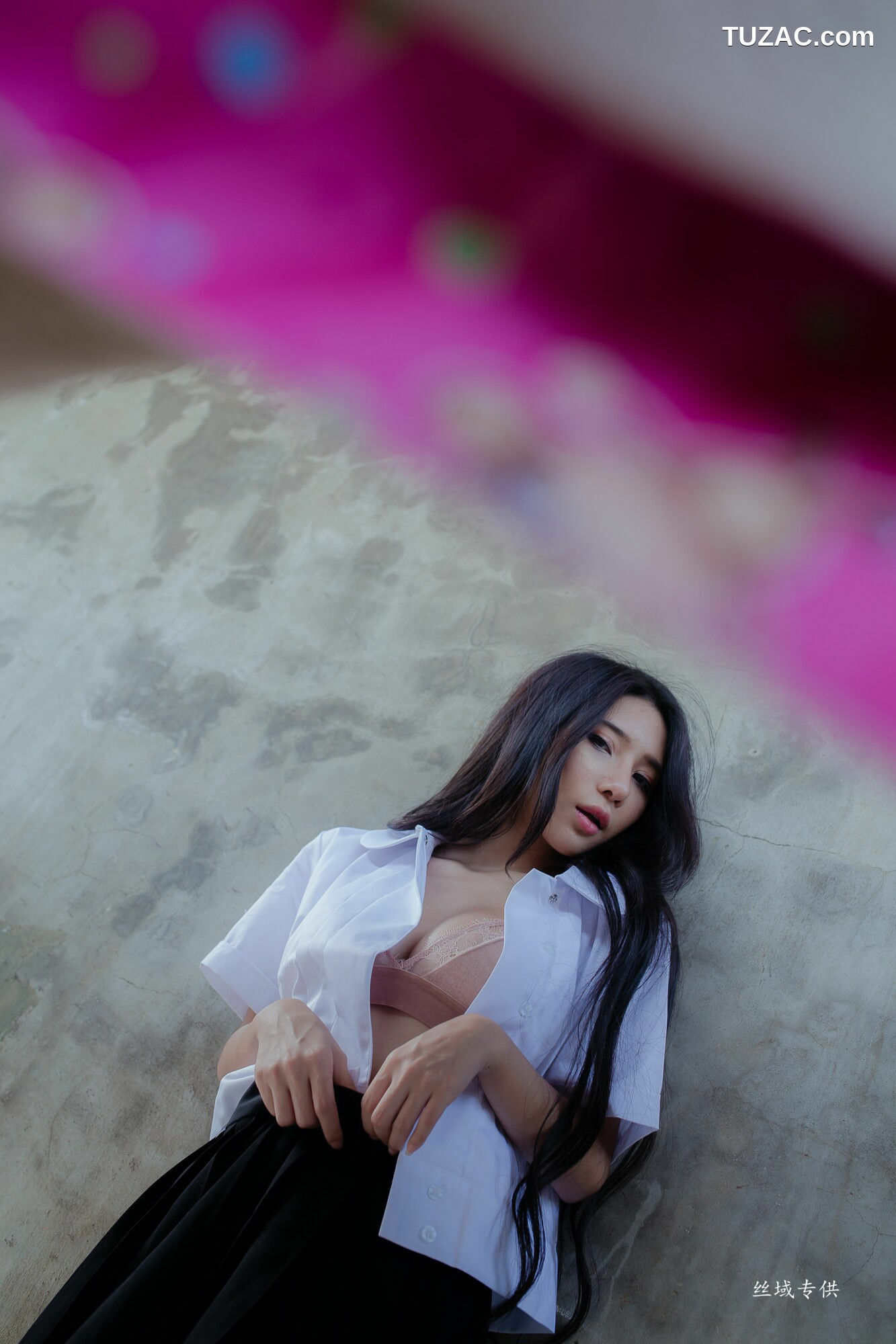 台湾正妹_ 沈綺綺《水手服內衣外拍》 写真集[178P]