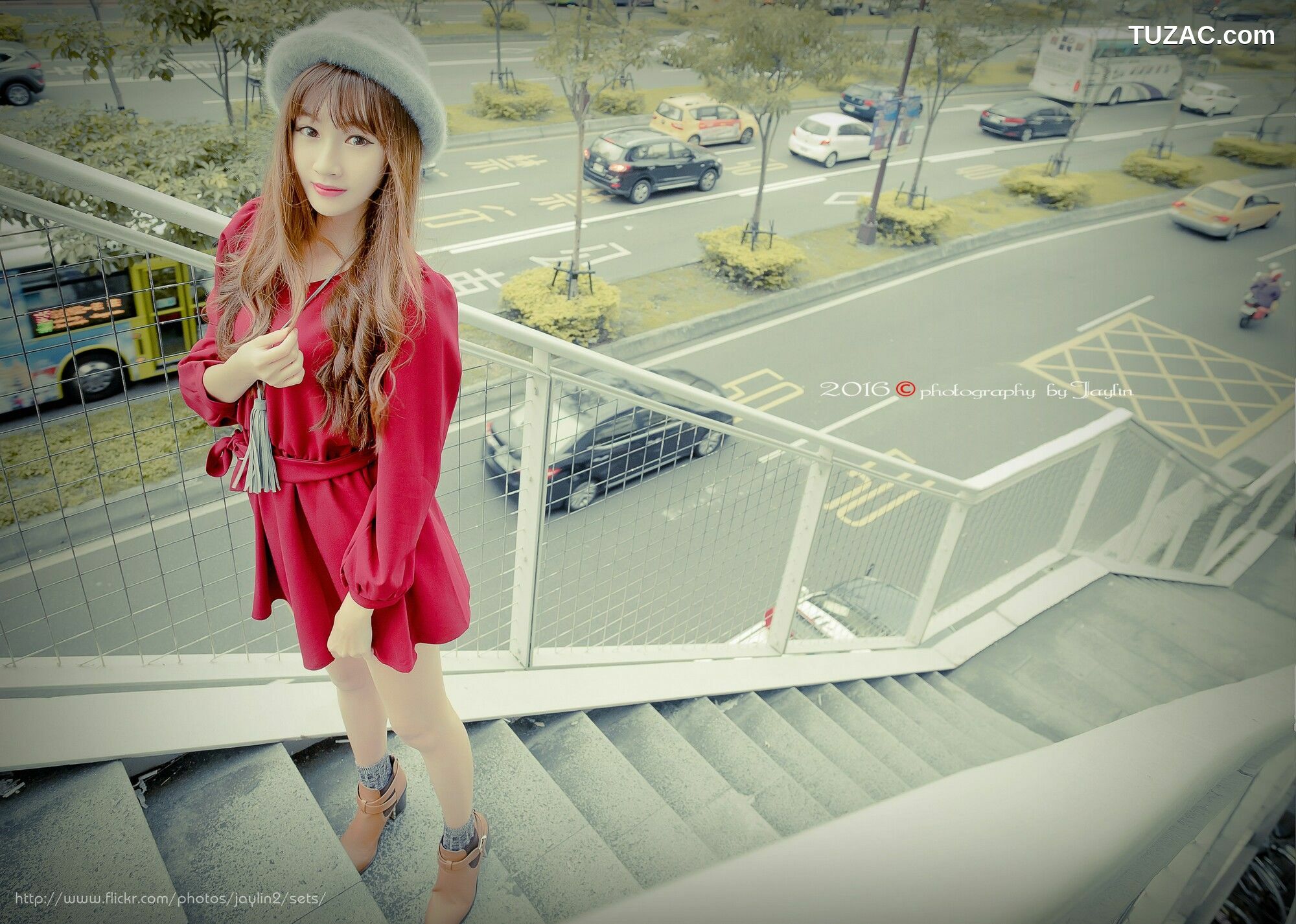 台湾正妹_ 琪琪 外怕三套服装 写真集[45P]