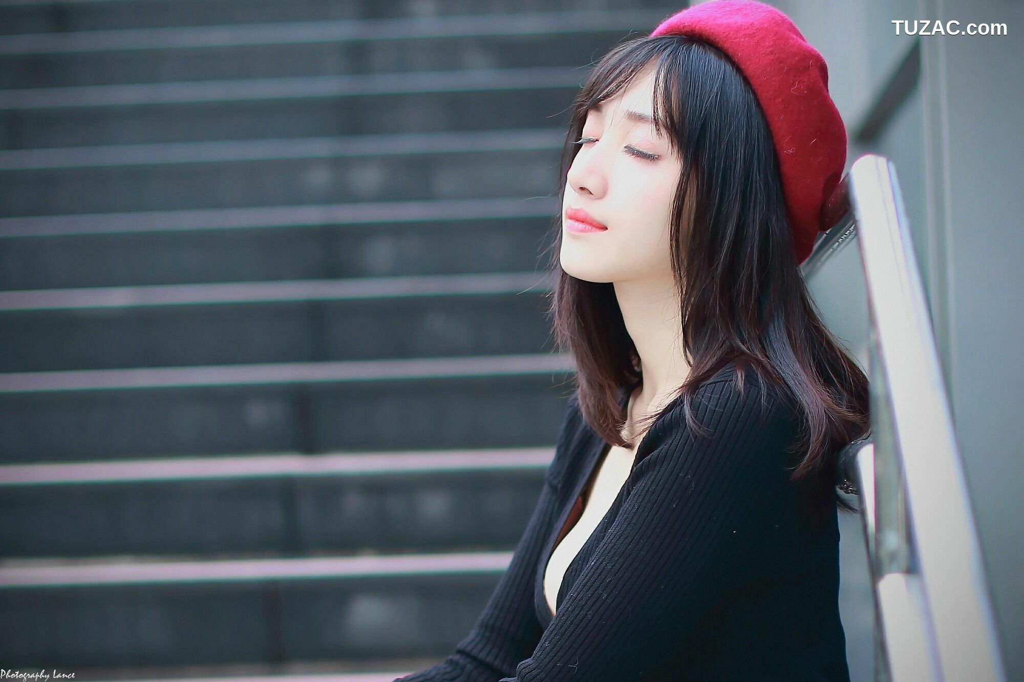 台湾正妹_ 璟樂/段璟乐《大安森林公園》 写真集[37P]