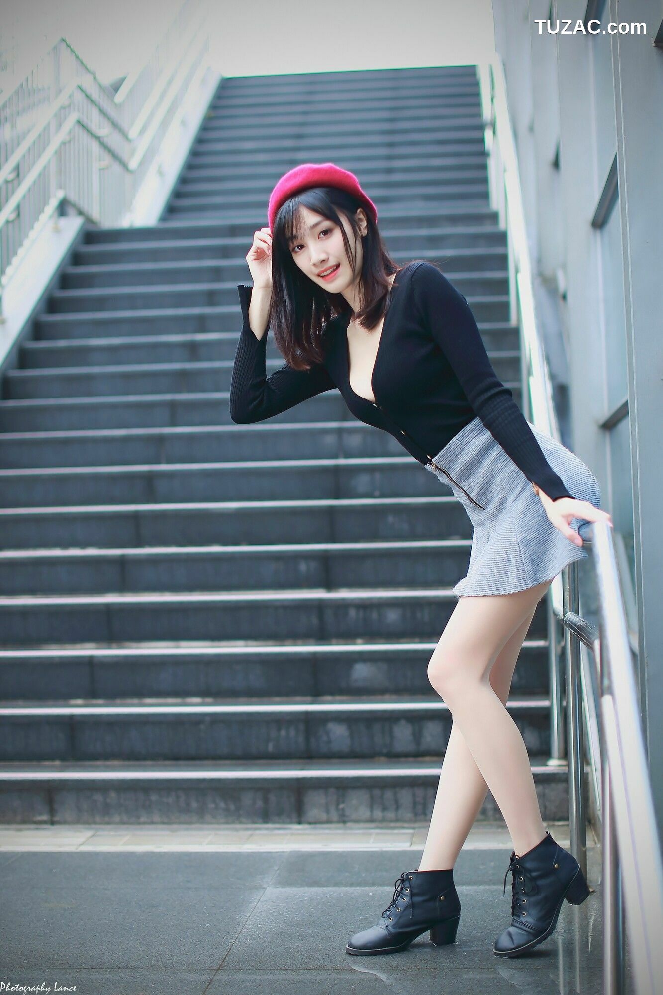 台湾正妹_ 璟樂/段璟乐《大安森林公園》 写真集[37P]