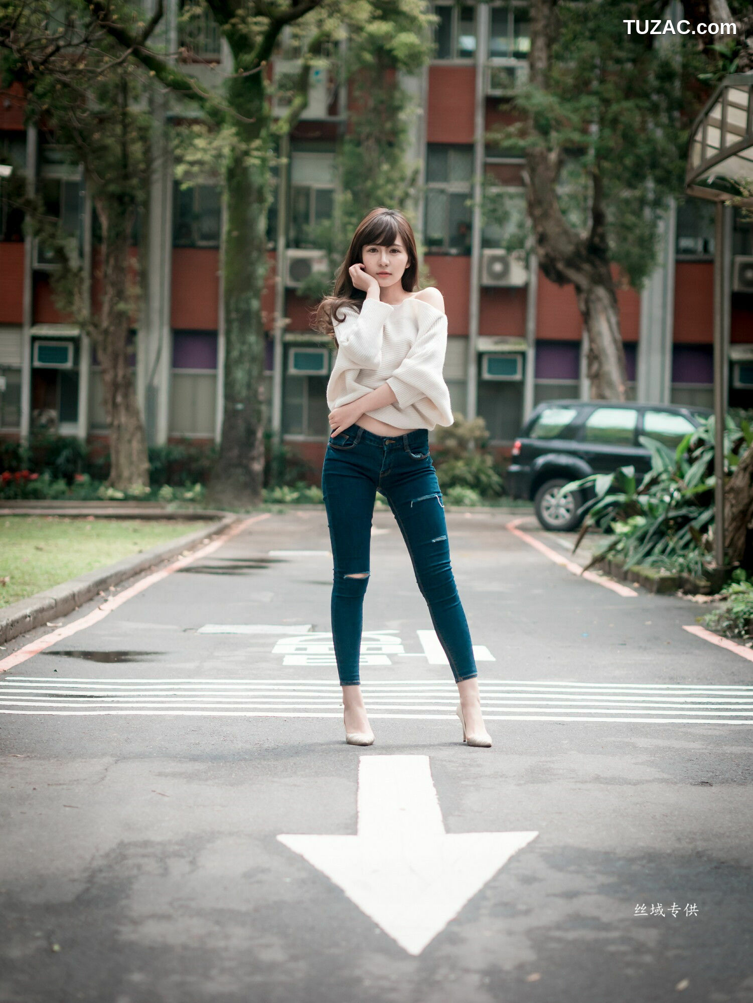 台湾正妹_ 艾比《台灣大學》 写真集[158P]