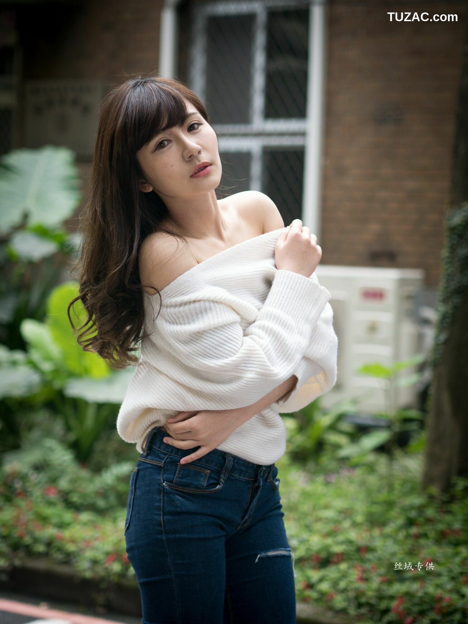 台湾正妹_ 艾比《台灣大學》 写真集[158P]