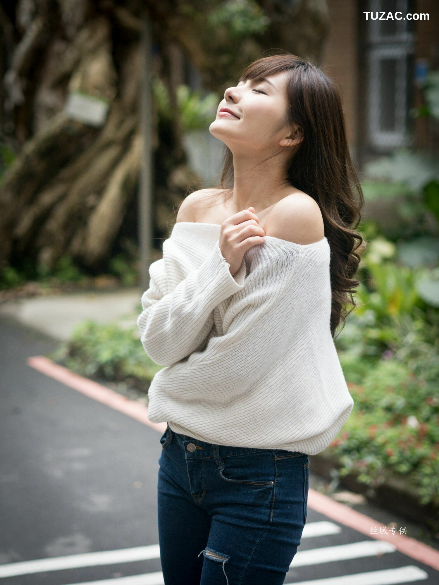 台湾正妹_ 艾比《台灣大學》 写真集[158P]