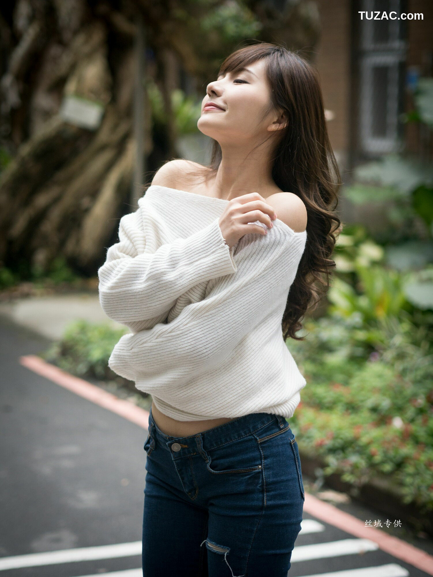 台湾正妹_ 艾比《台灣大學》 写真集[158P]