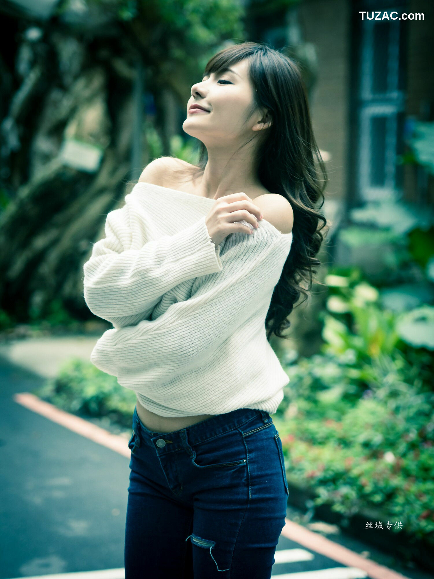 台湾正妹_ 艾比《台灣大學》 写真集[158P]