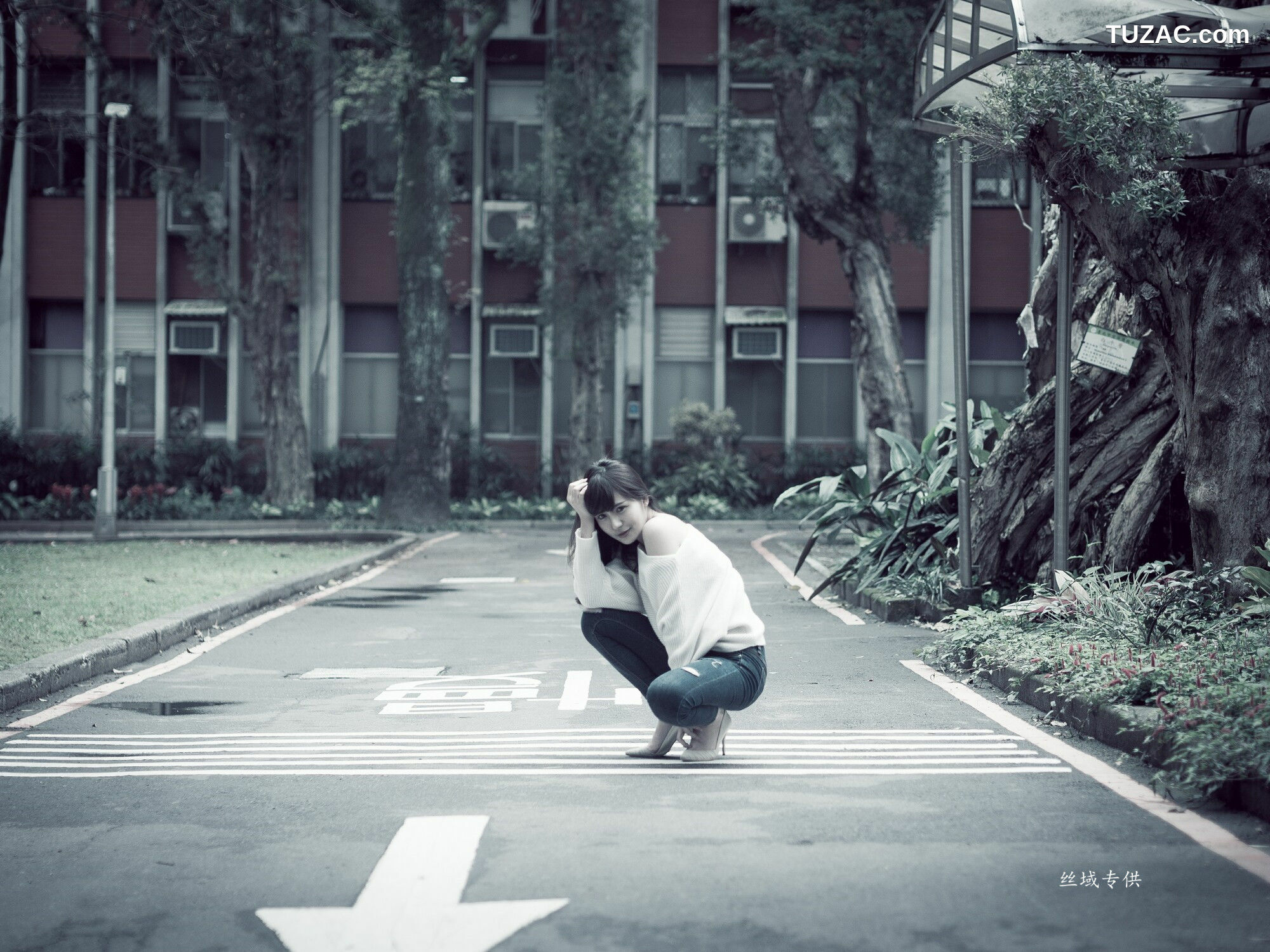 台湾正妹_ 艾比《台灣大學》 写真集[158P]