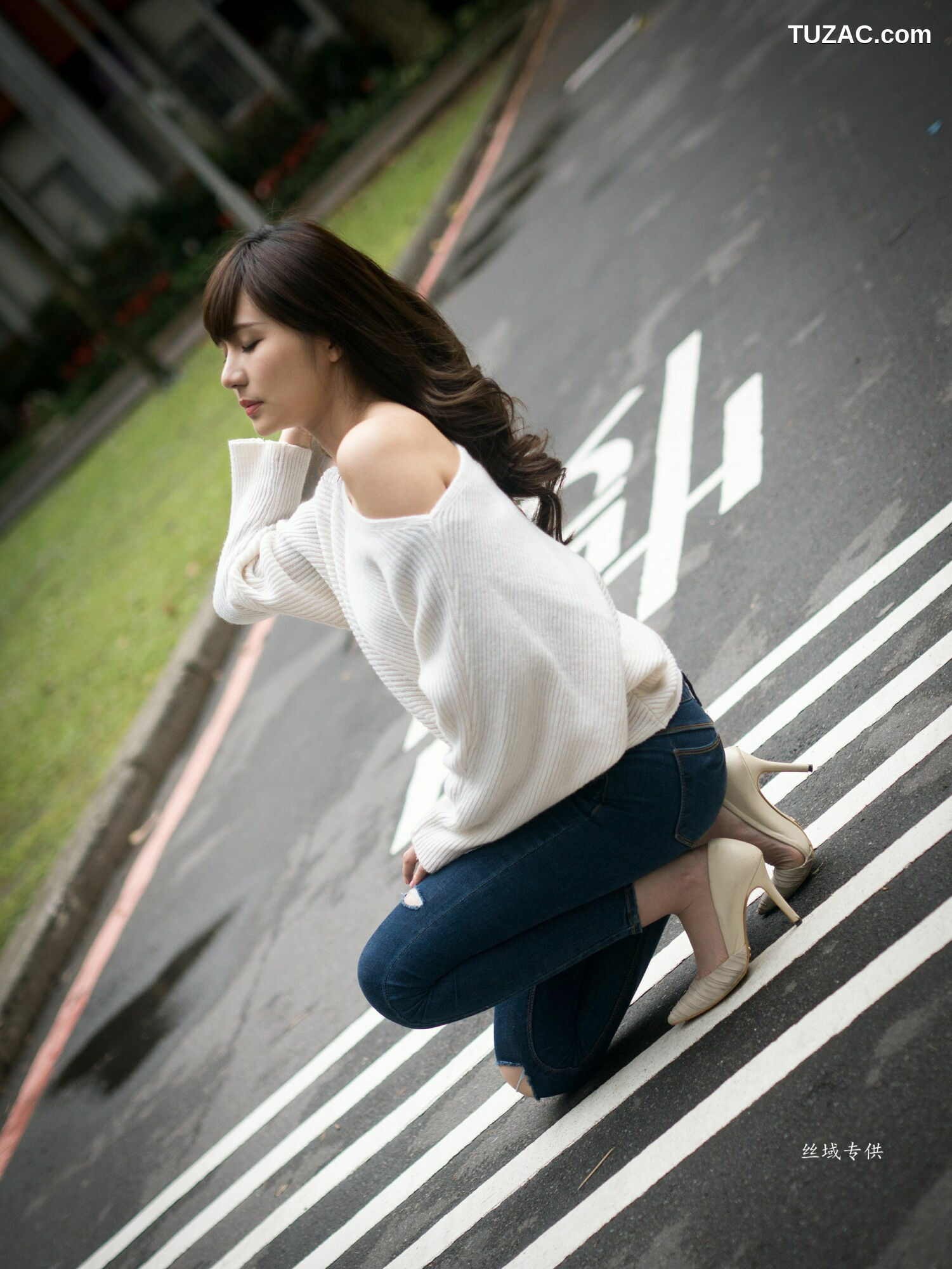 台湾正妹_ 艾比《台灣大學》 写真集[158P]