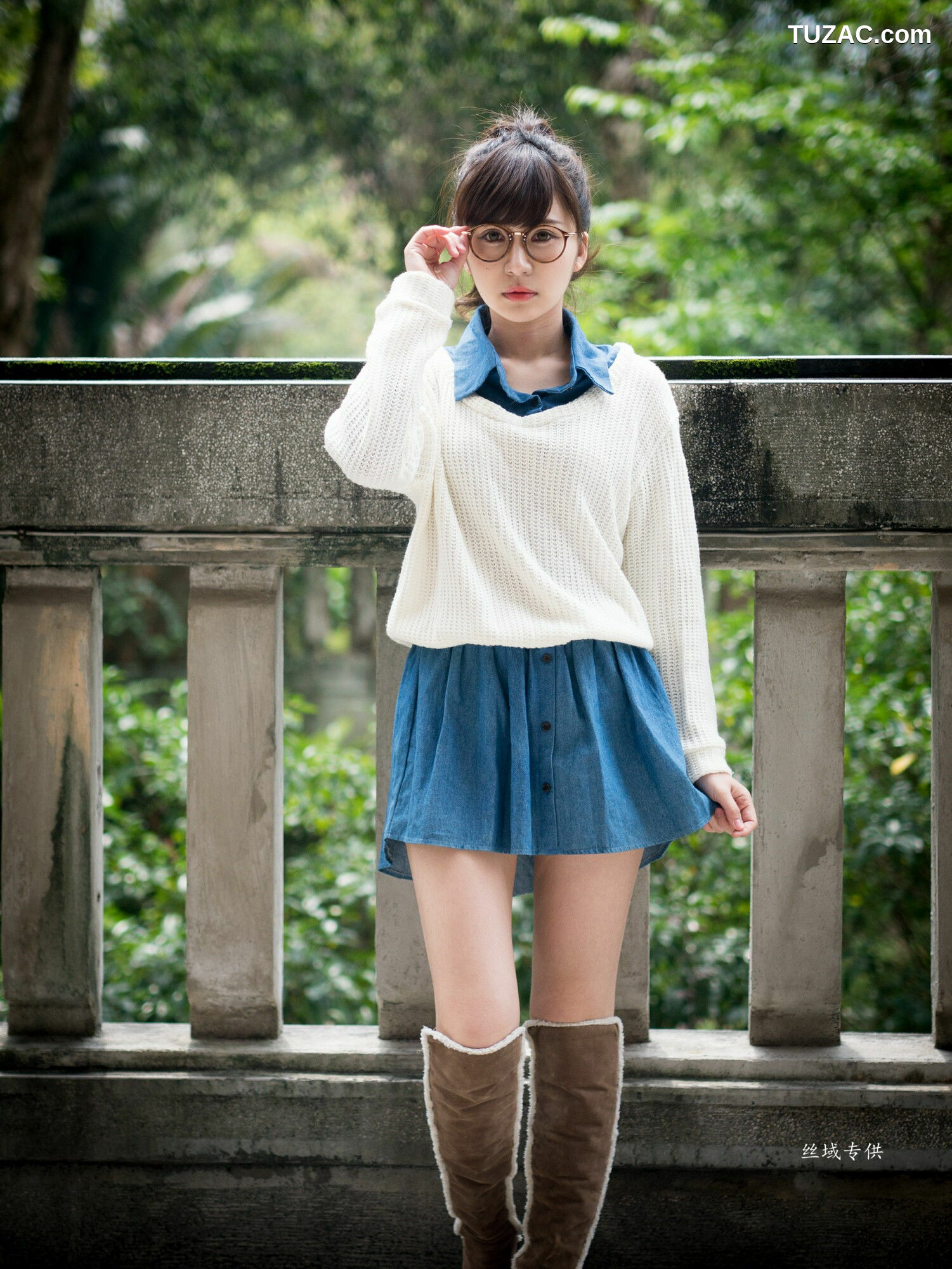 台湾正妹_ 艾比《台灣大學》 写真集[158P]