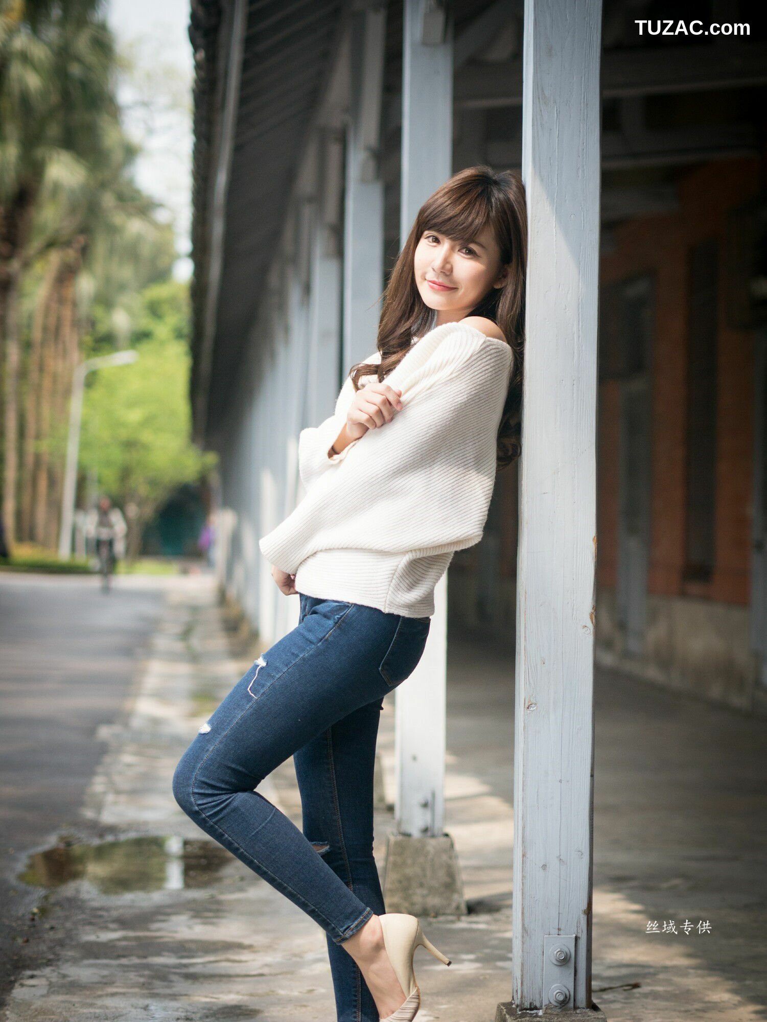 台湾正妹_ 艾比《台灣大學》 写真集[158P]