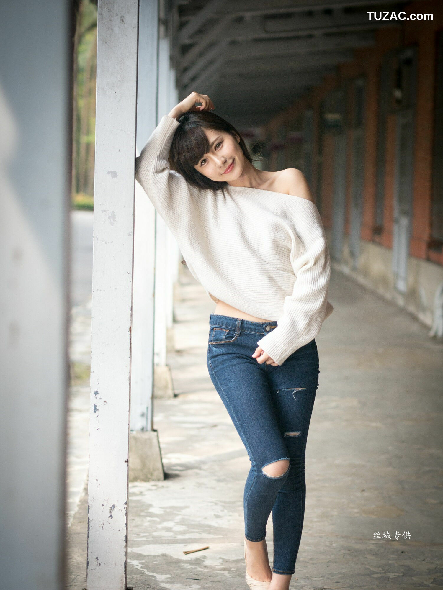 台湾正妹_ 艾比《台灣大學》 写真集[158P]