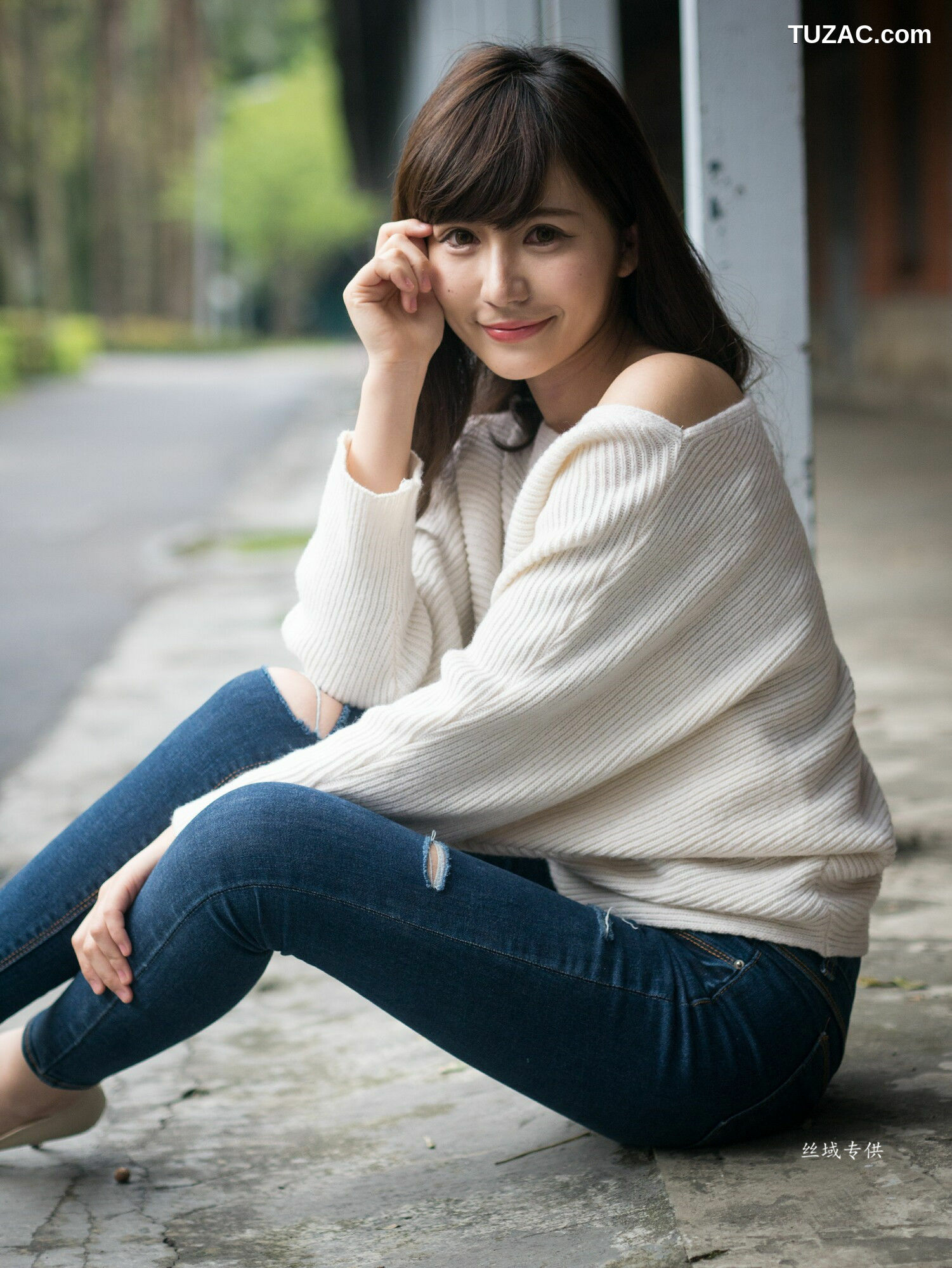 台湾正妹_ 艾比《台灣大學》 写真集[158P]