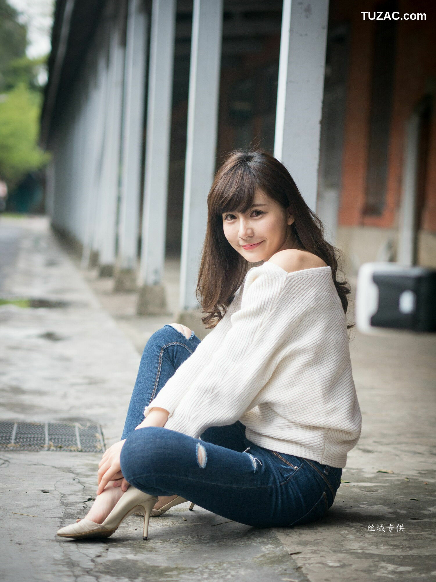 台湾正妹_ 艾比《台灣大學》 写真集[158P]