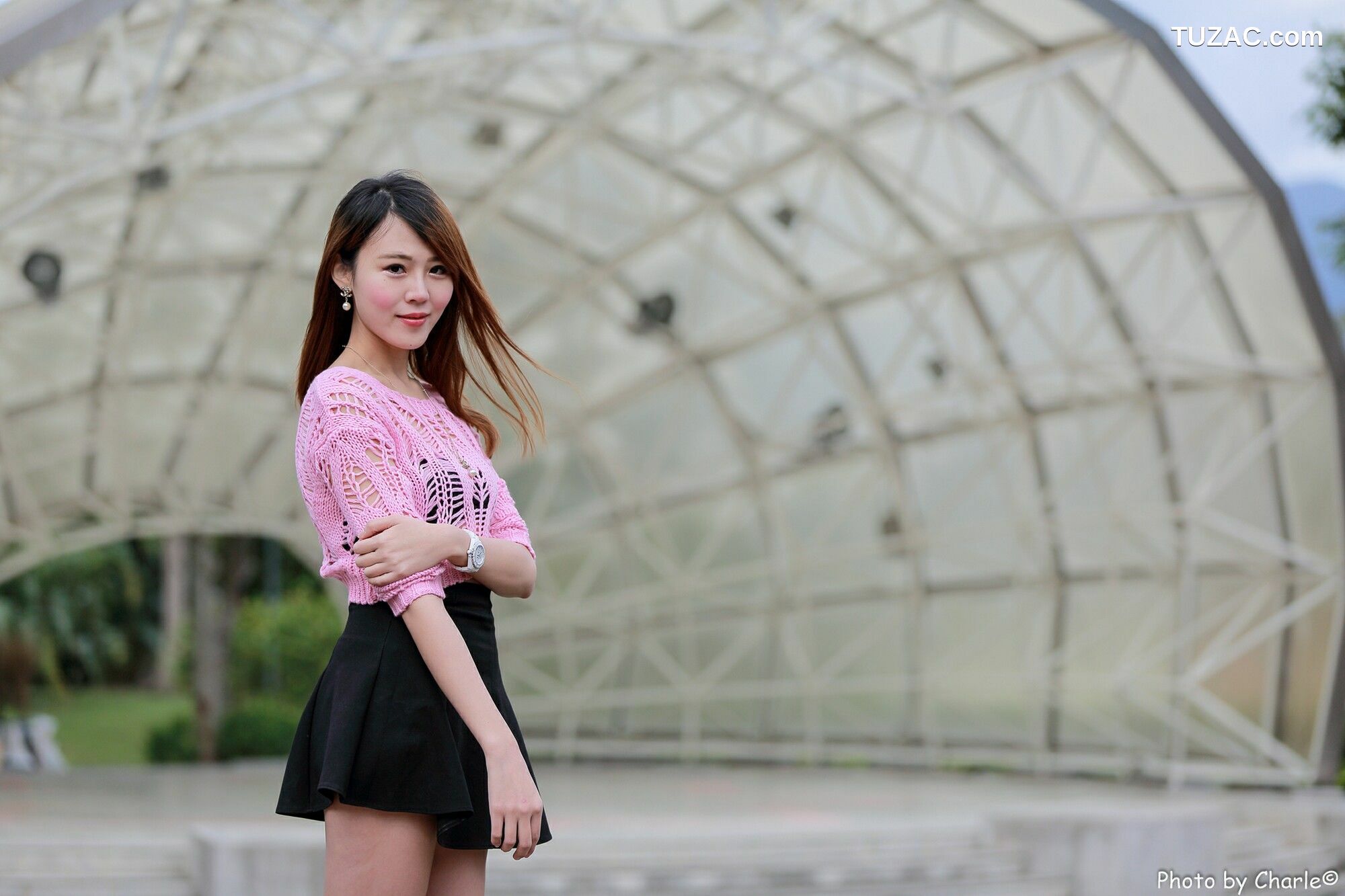 台湾正妹_ 艾琳《士林官邸外拍（共三套服装）》 写真集[82P]