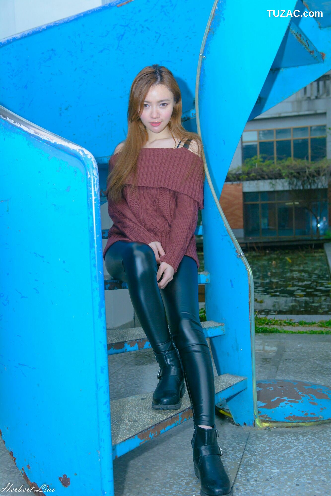 台湾正妹_ 苏小立《台北東區街拍》 写真集[56P]