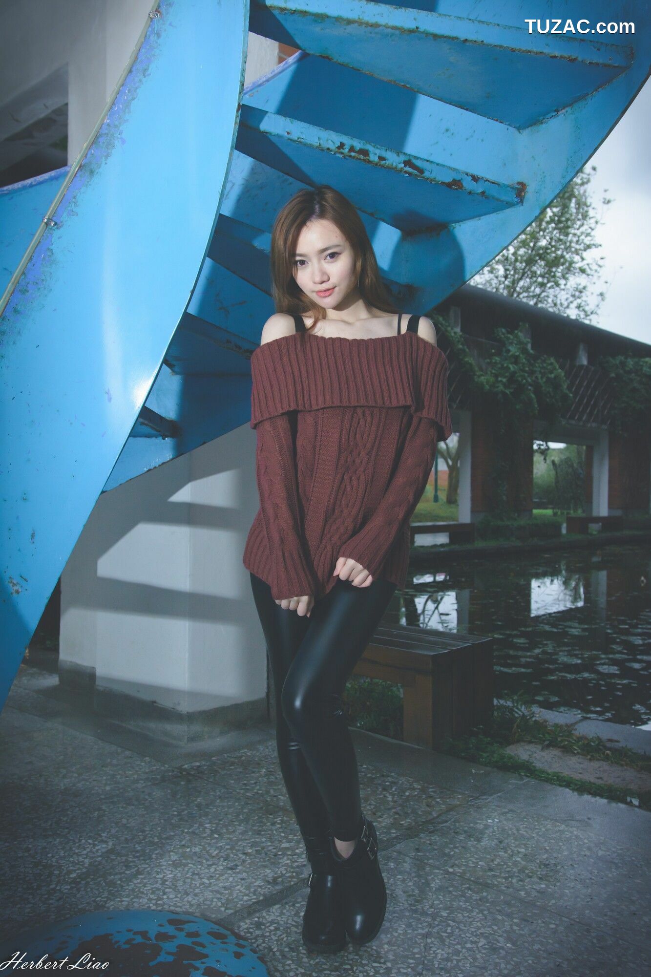 台湾正妹_ 苏小立《台北東區街拍》 写真集[56P]