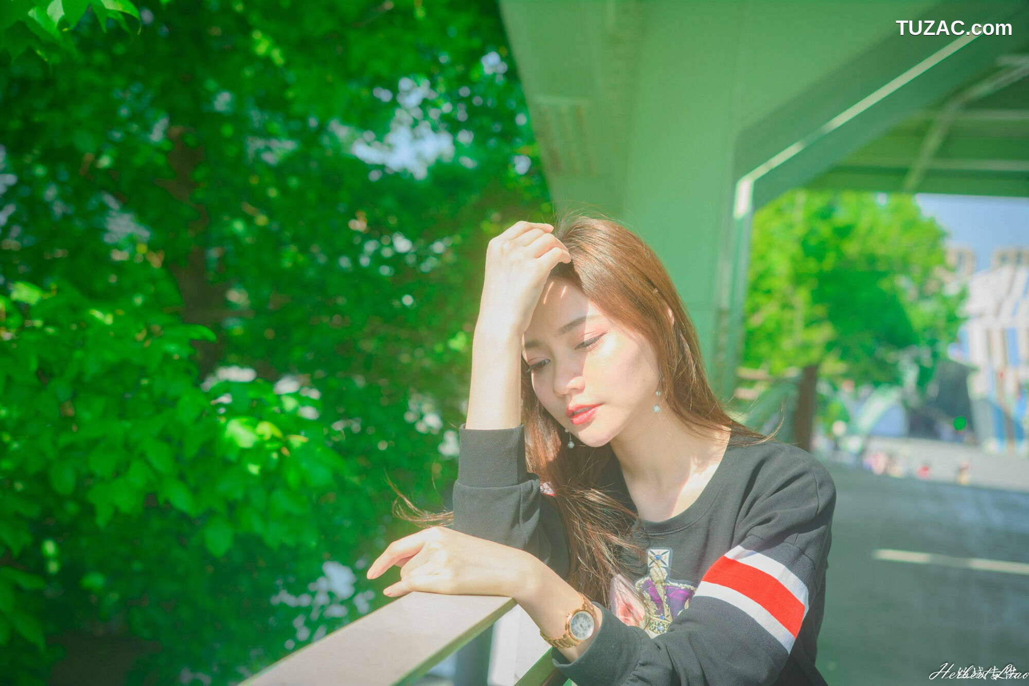 台湾正妹_ 苏小立《花博新生公園》校花系列 写真集[86P]