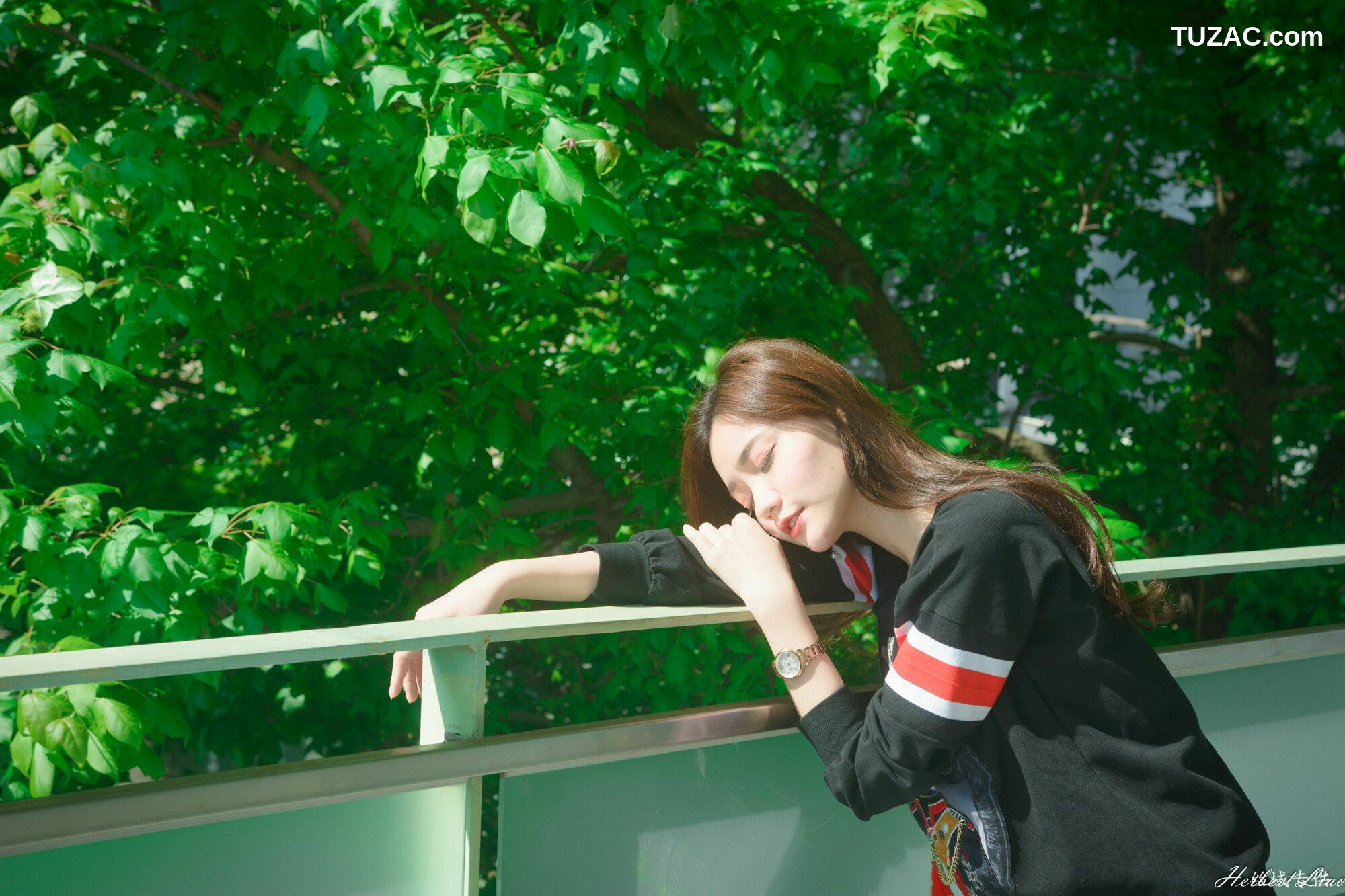 台湾正妹_ 苏小立《花博新生公園》校花系列 写真集[86P]