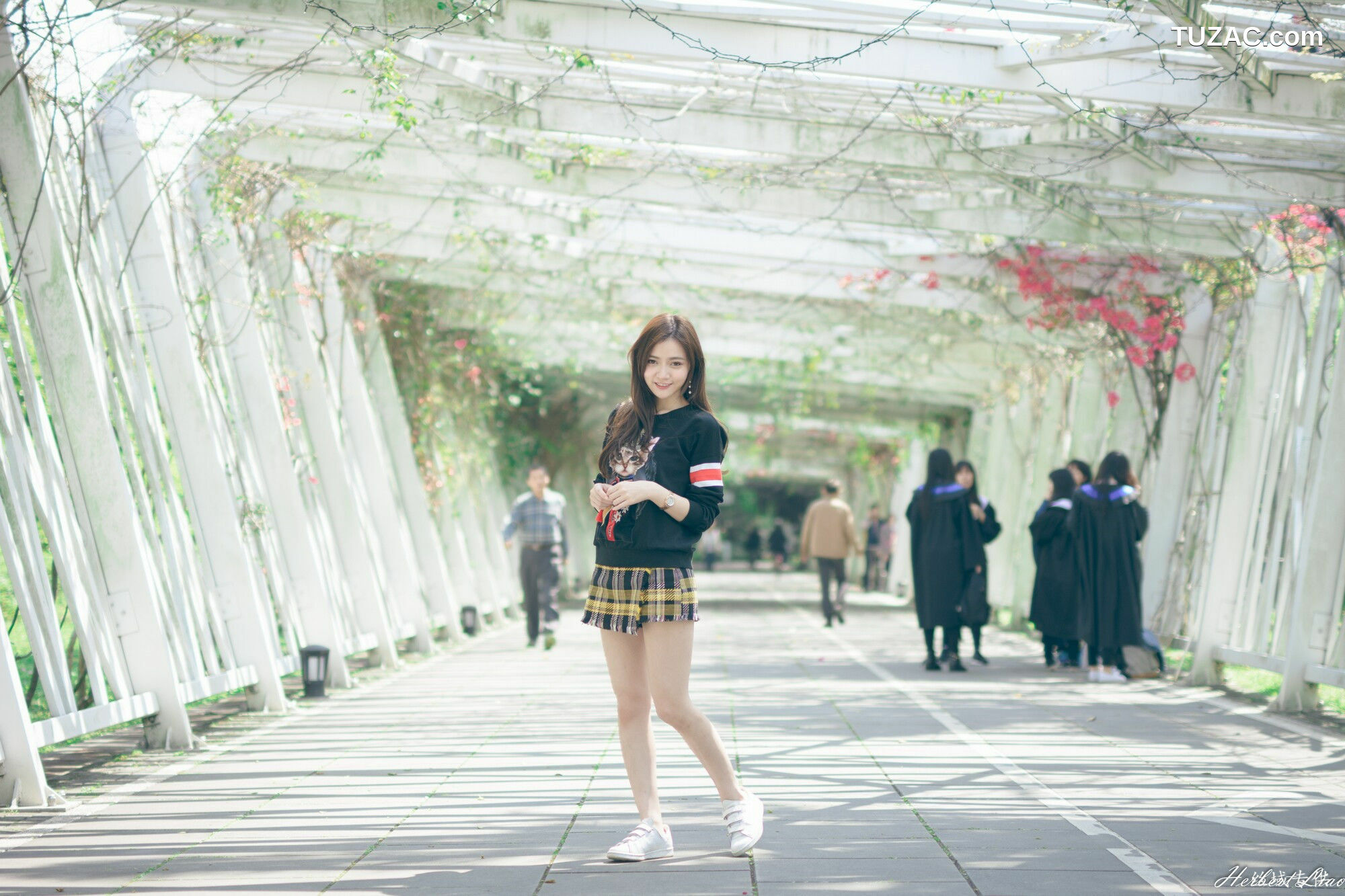 台湾正妹_ 苏小立《花博新生公園》校花系列 写真集[86P]