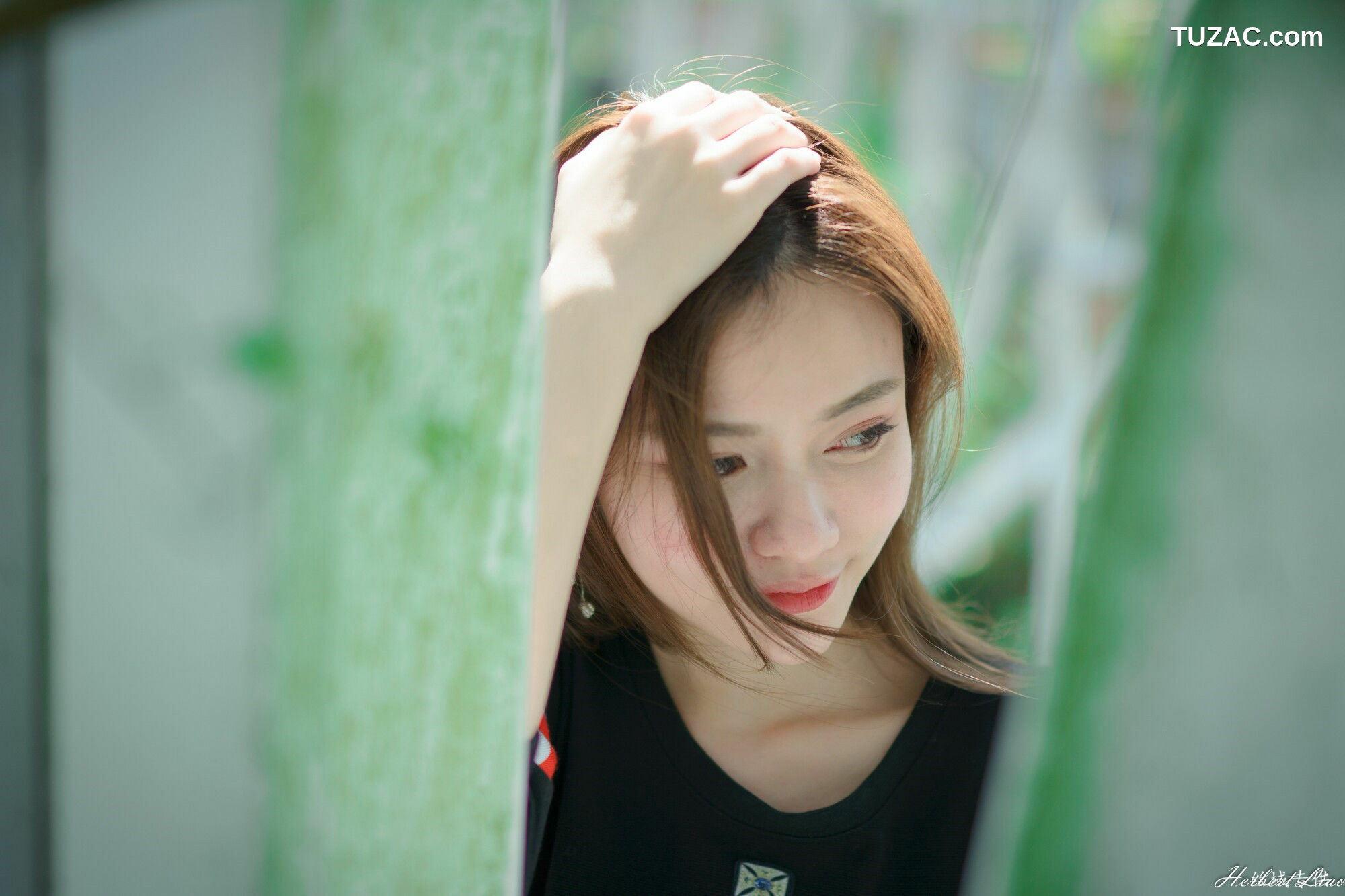 台湾正妹_ 苏小立《花博新生公園》校花系列 写真集[86P]