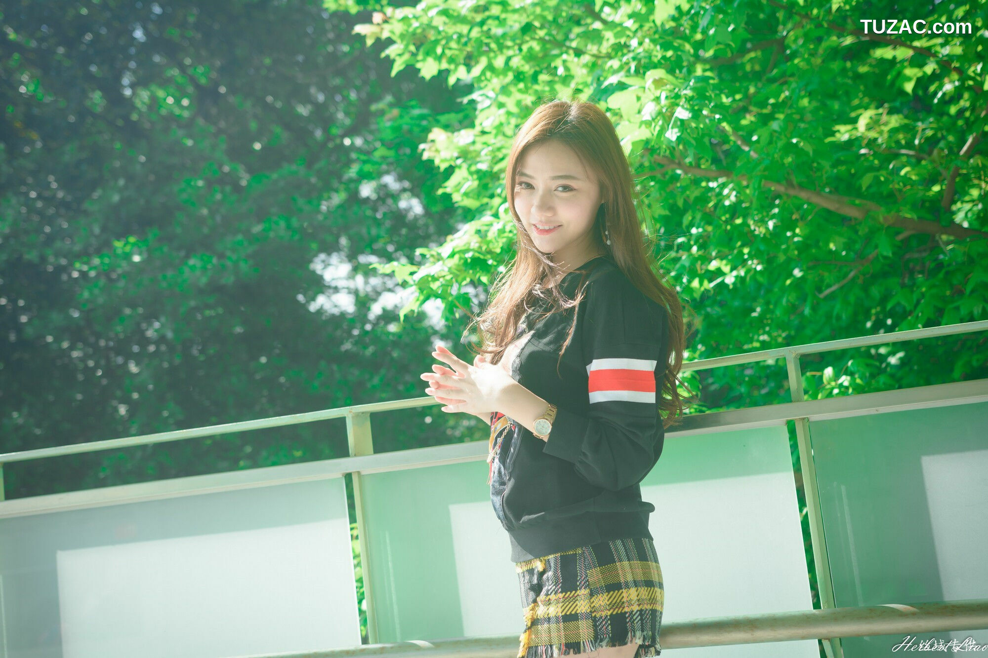 台湾正妹_ 苏小立《花博新生公園》校花系列 写真集[86P]