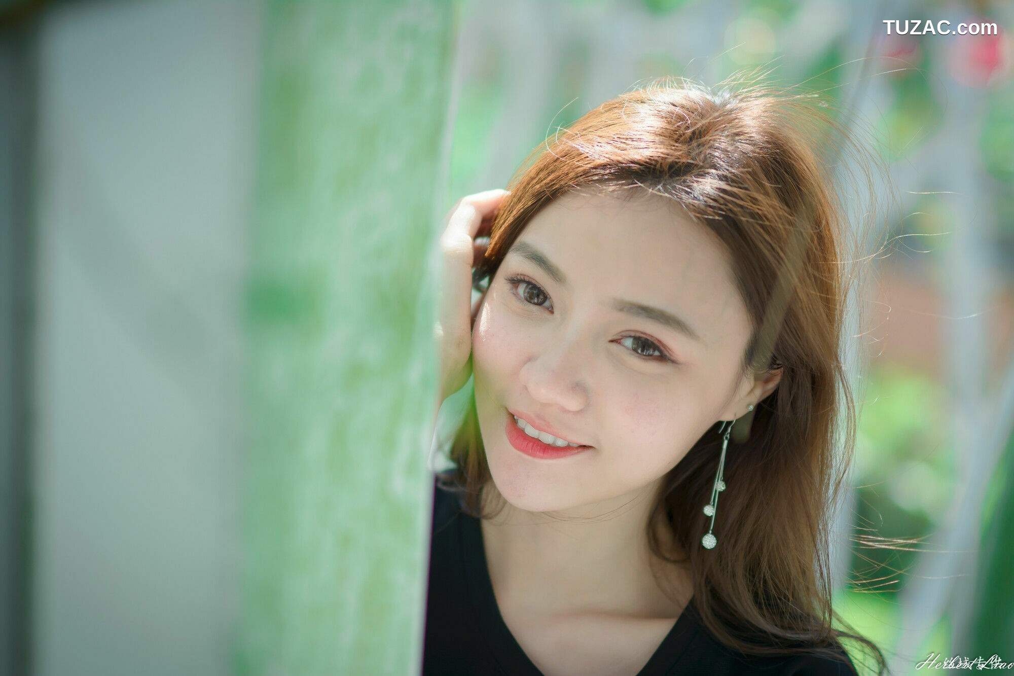 台湾正妹_ 苏小立《花博新生公園》校花系列 写真集[86P]