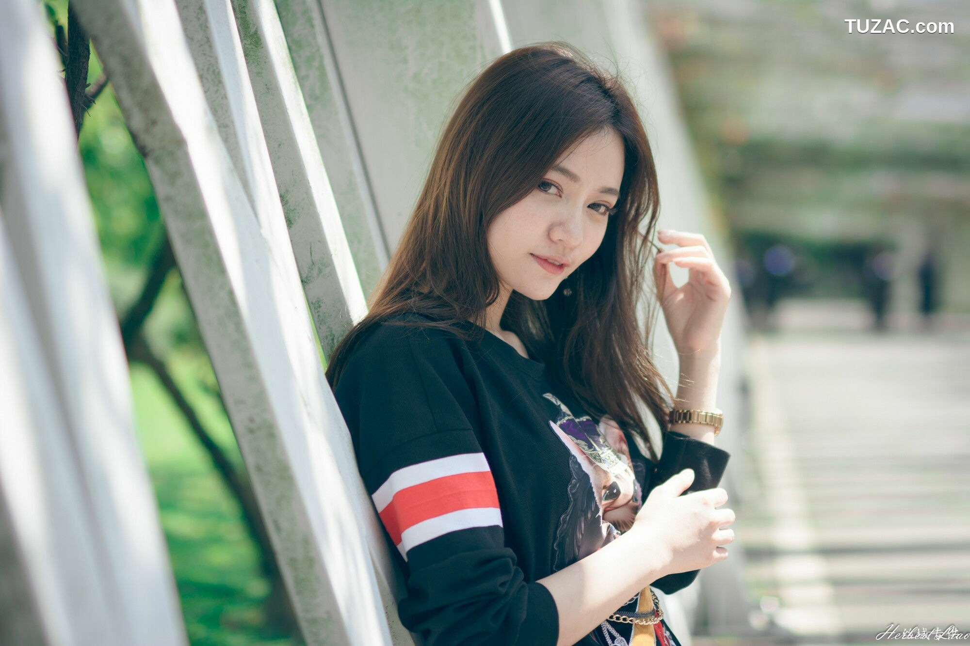 台湾正妹_ 苏小立《花博新生公園》校花系列 写真集[86P]