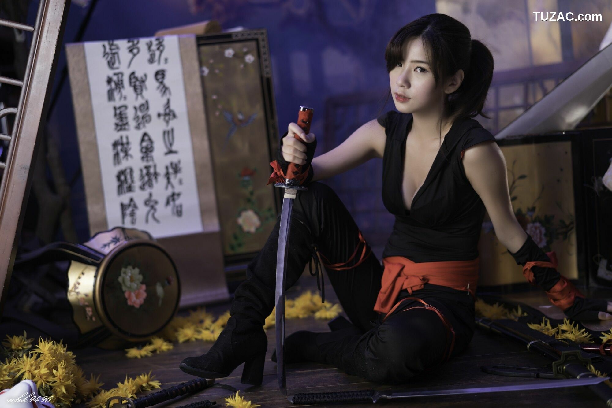 台湾正妹_ 苏托托 - 琴棚女侠+OL 写真集[27P]