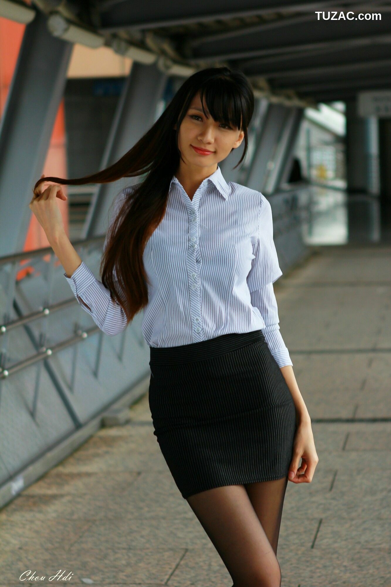 台湾正妹_ 蔡译心 - OL街拍 写真集[91P]