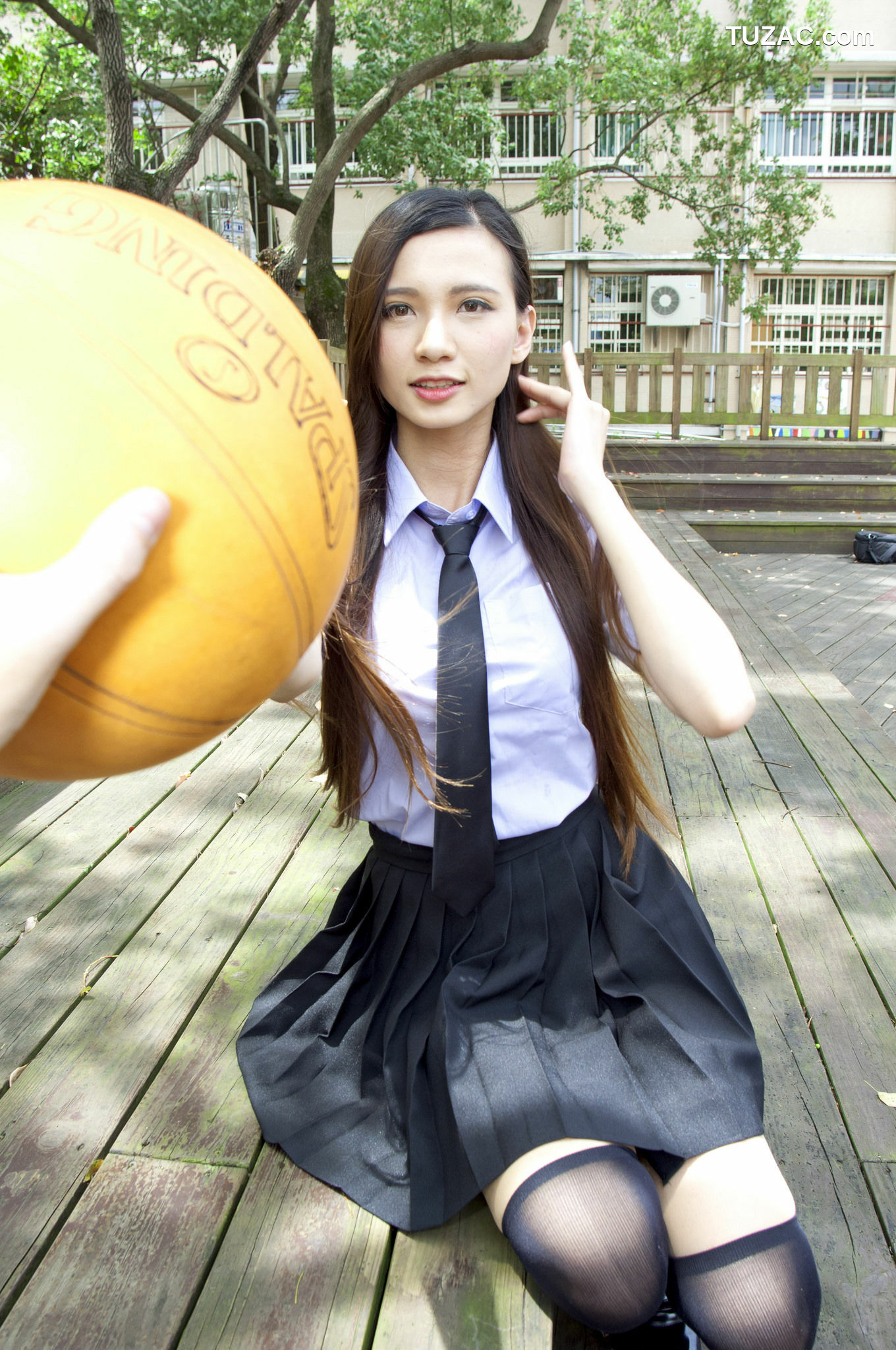 台湾正妹_ 蔡译心 - 外拍三套服装（2） 写真集[84P]