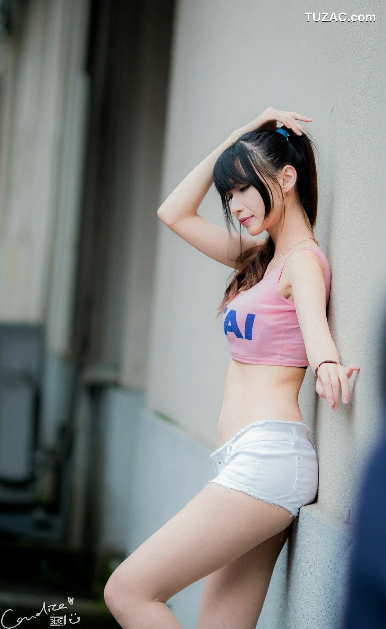台湾正妹_ 蔡译心 - 热裤运动装 写真集[73P]