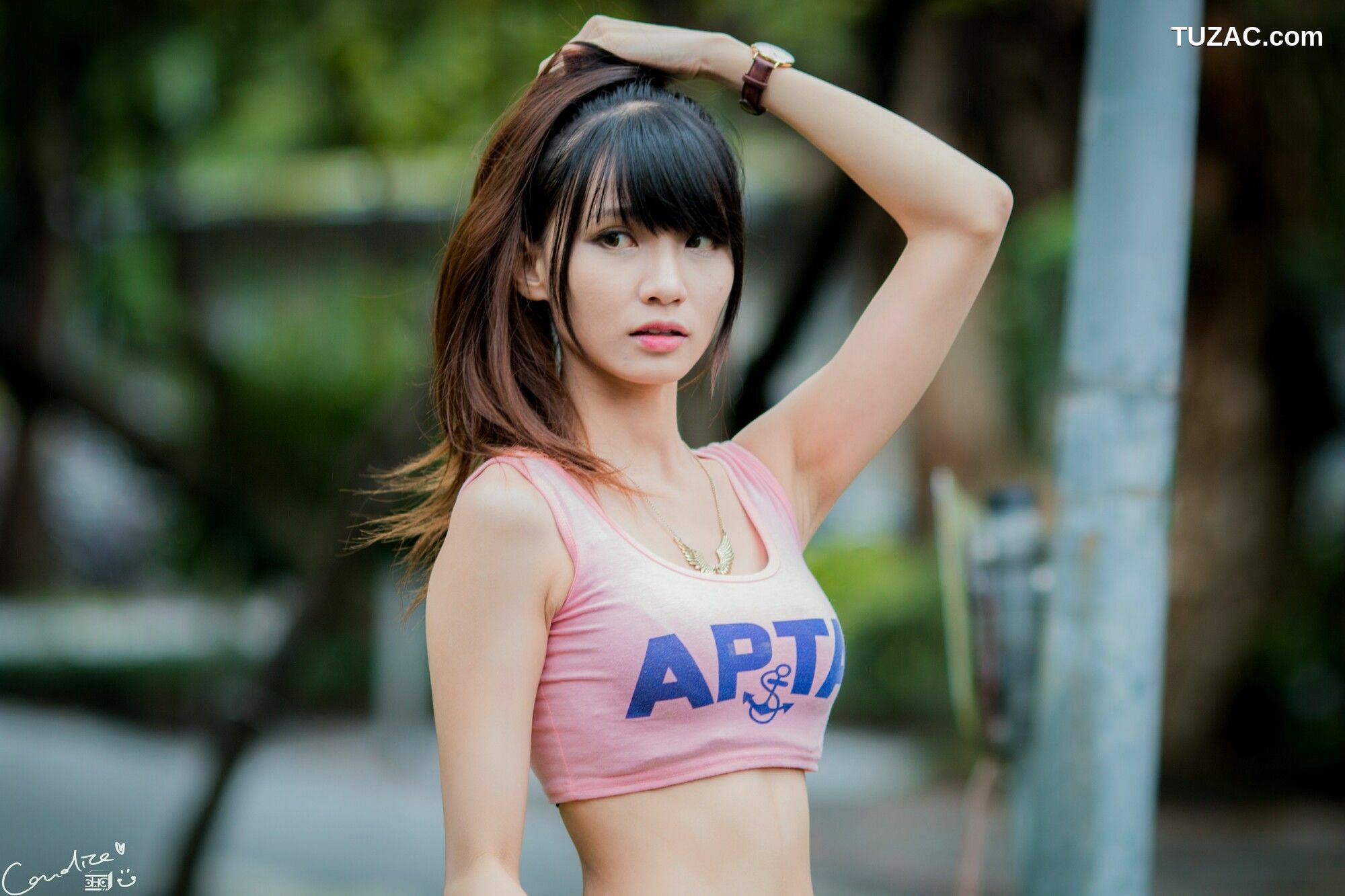 台湾正妹_ 蔡译心 - 热裤运动装 写真集[73P]