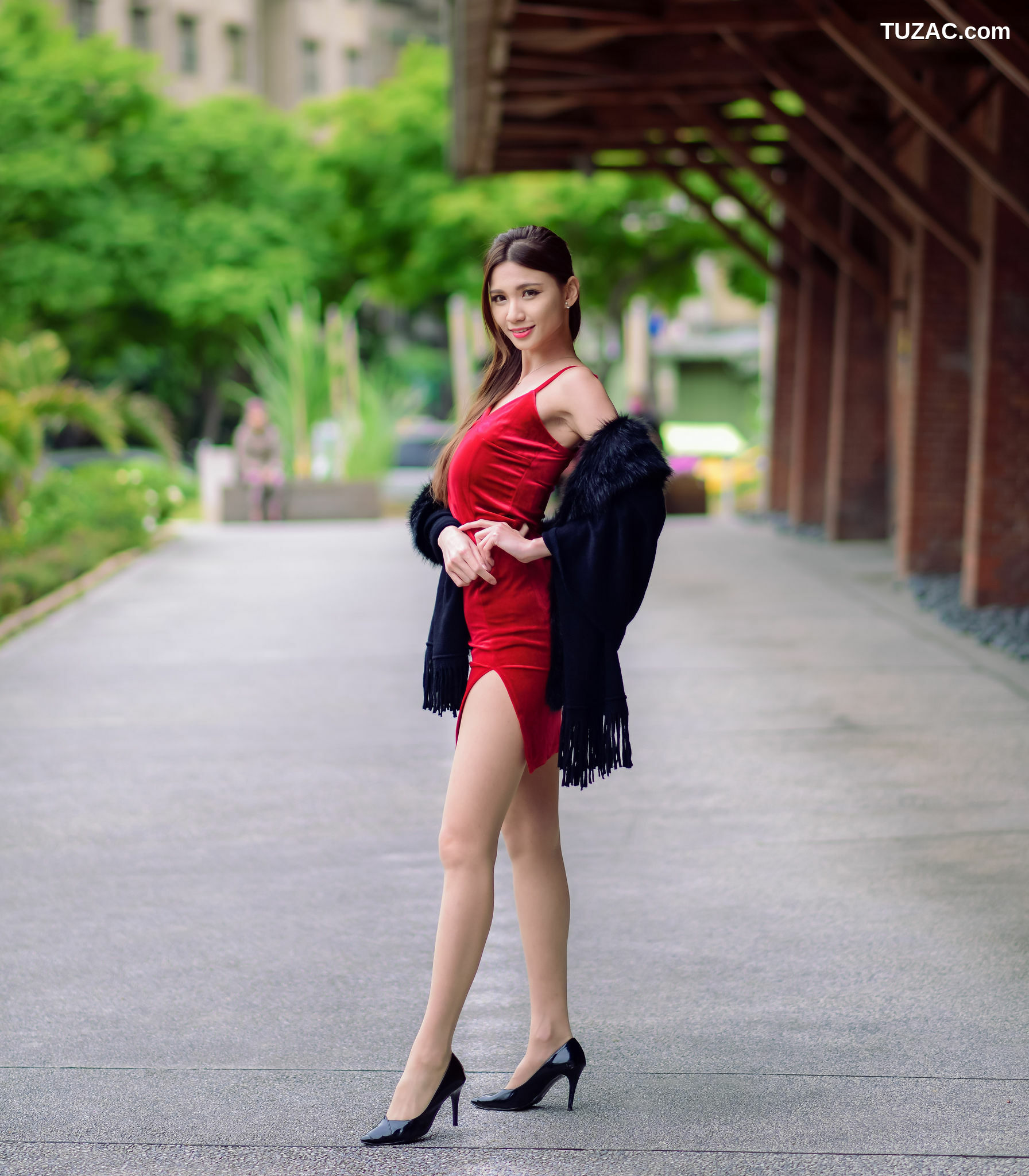 台湾正妹_ 蔡译心Candice - (三套服装） 写真集[90P]