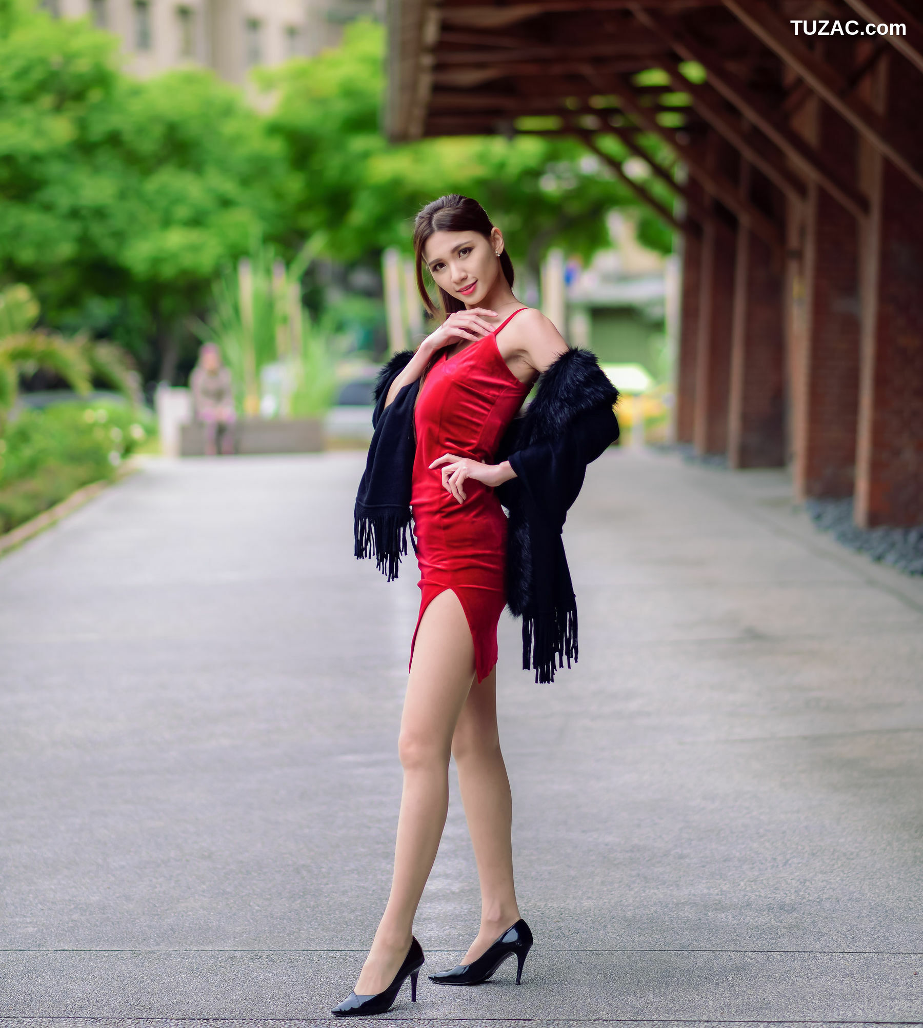 台湾正妹_ 蔡译心Candice - (三套服装） 写真集[90P]