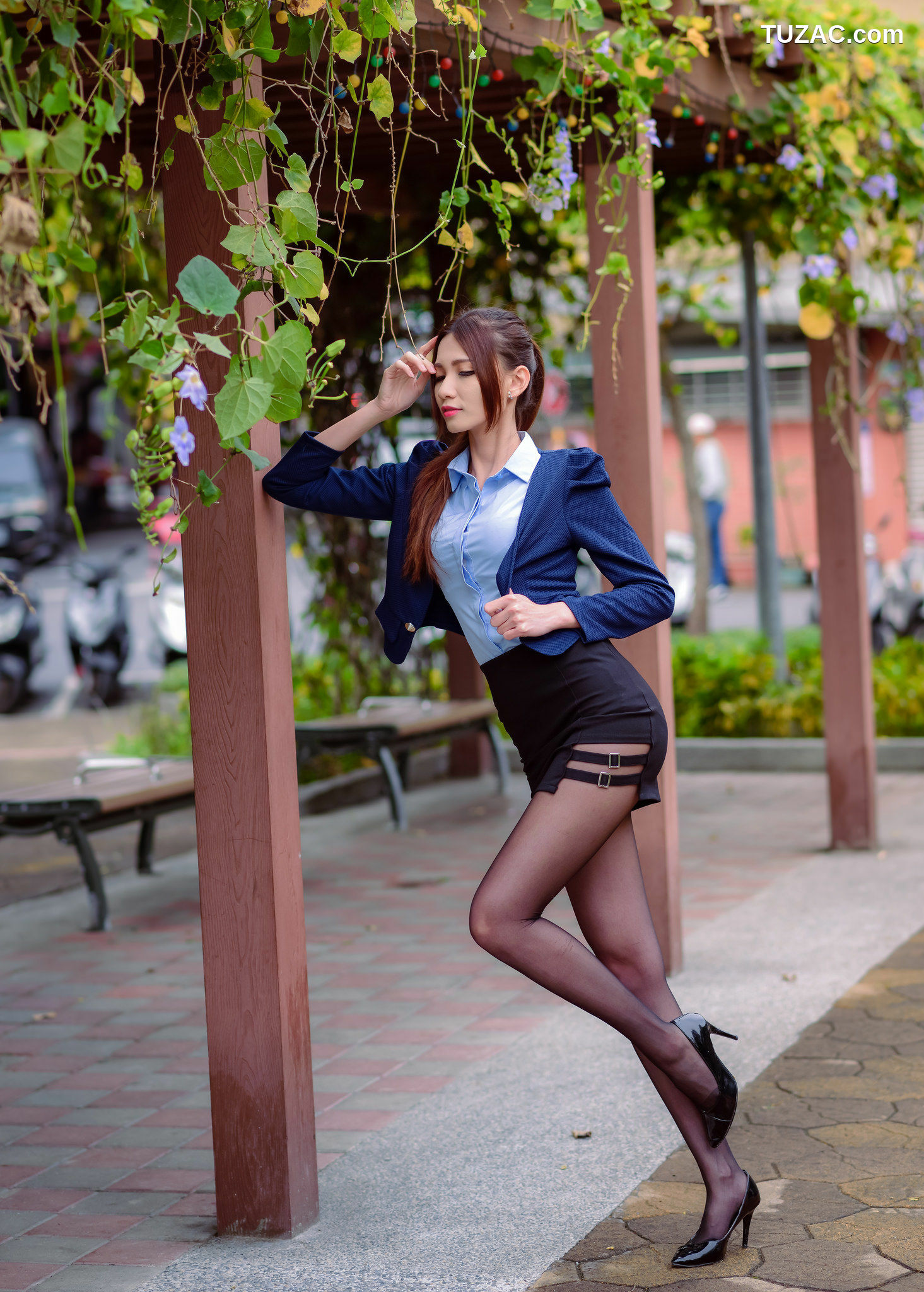 台湾正妹_ 蔡译心Candice - (三套服装） 写真集[90P]