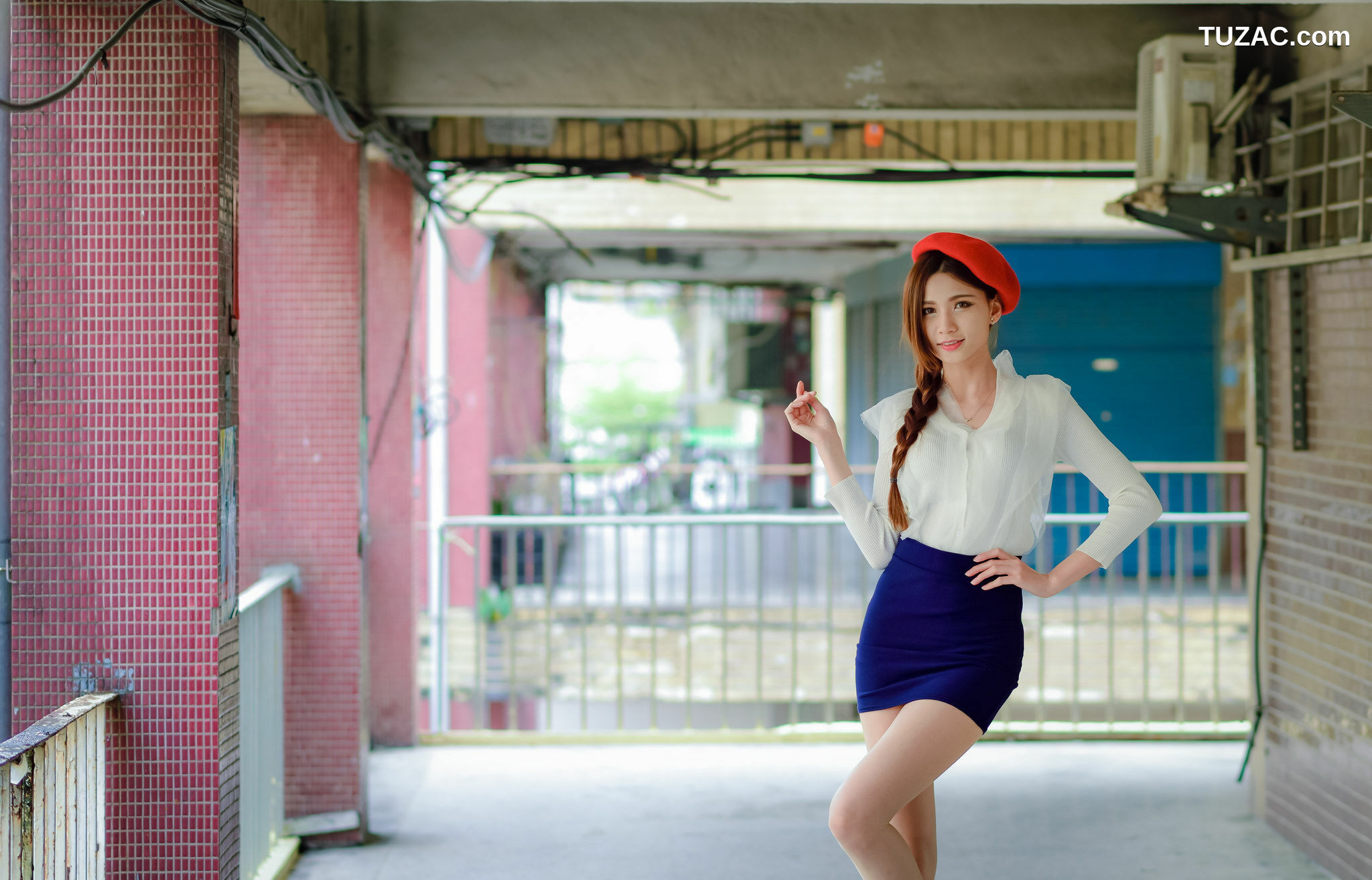 台湾正妹_ 蔡译心Candice - (三套服装） 写真集[90P]