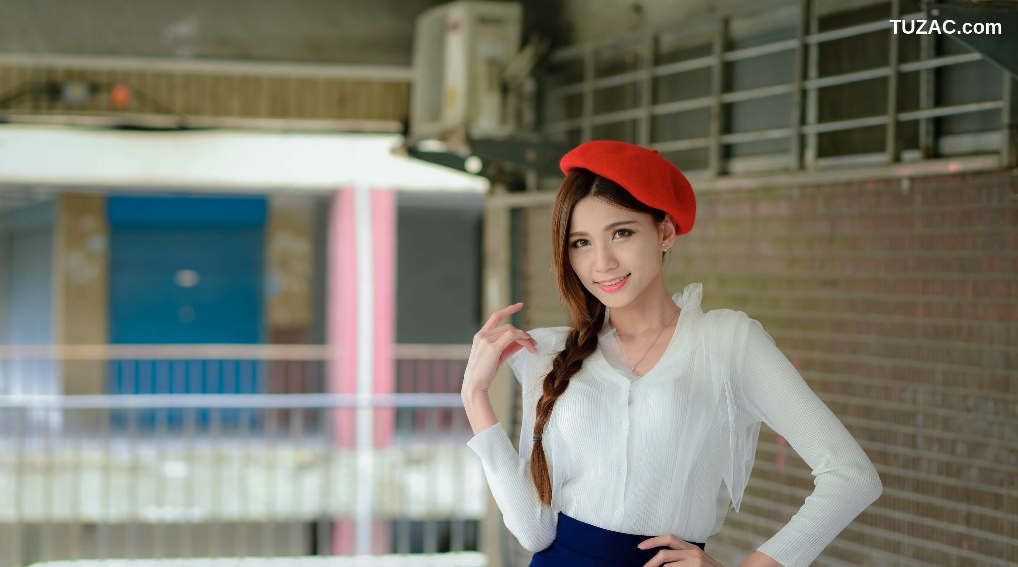 台湾正妹_ 蔡译心Candice - (三套服装） 写真集[90P]