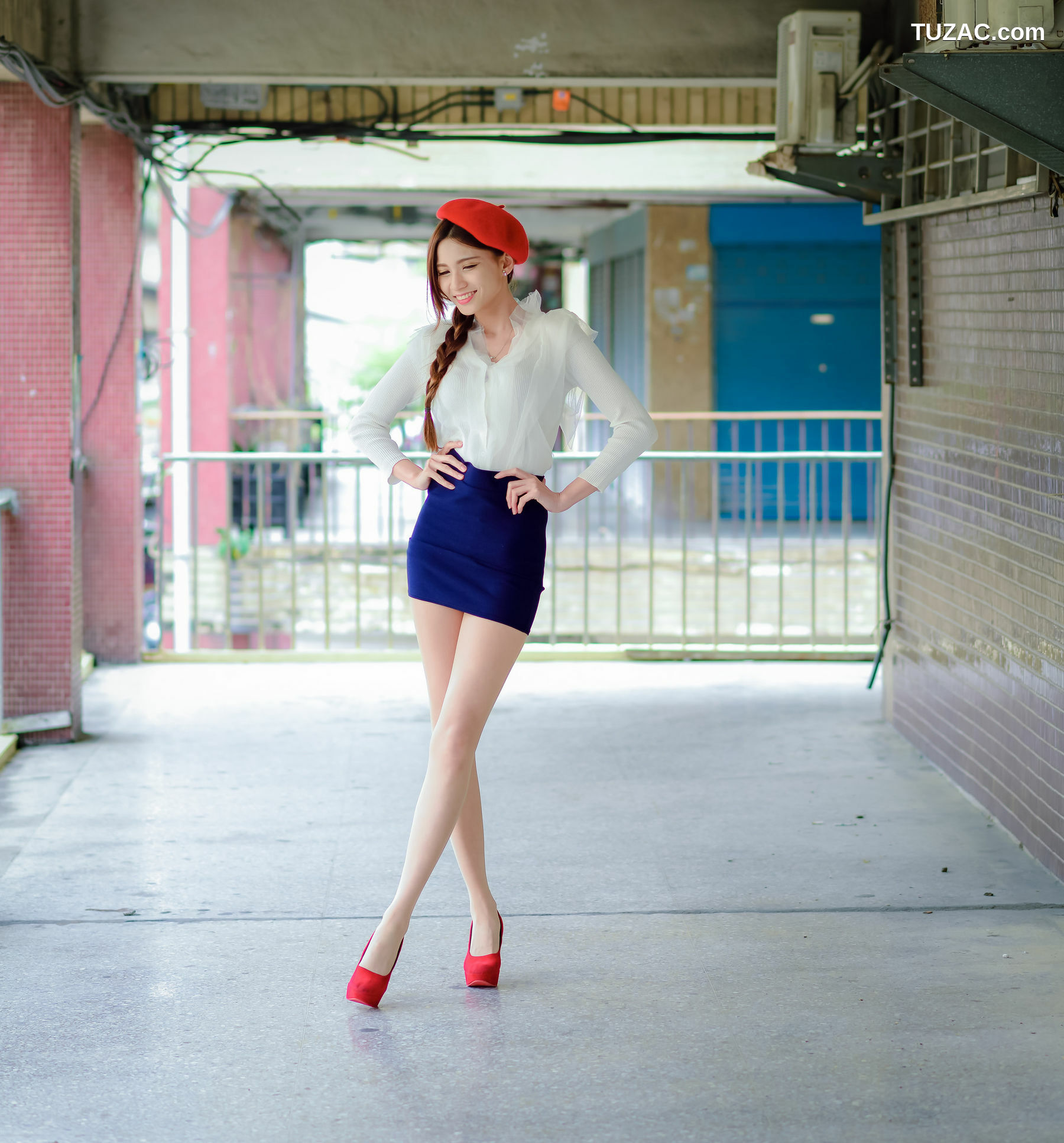 台湾正妹_ 蔡译心Candice - (三套服装） 写真集[90P]