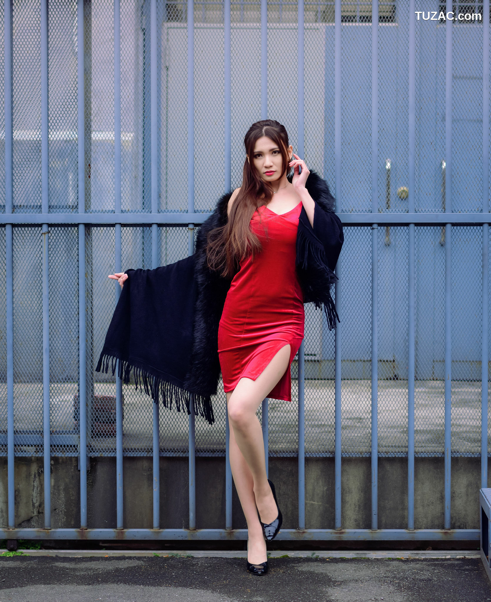 台湾正妹_ 蔡译心Candice - (三套服装） 写真集[90P]
