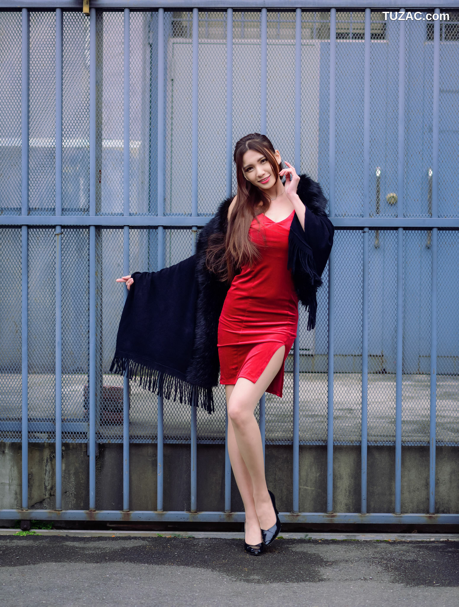 台湾正妹_ 蔡译心Candice - (三套服装） 写真集[90P]