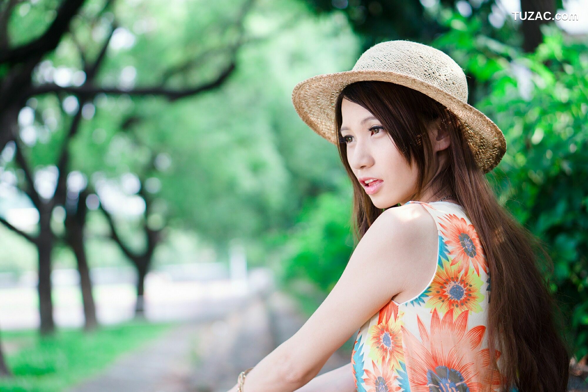 台湾正妹_ 蔡译心Candice - 早期作品集 写真集[94P]