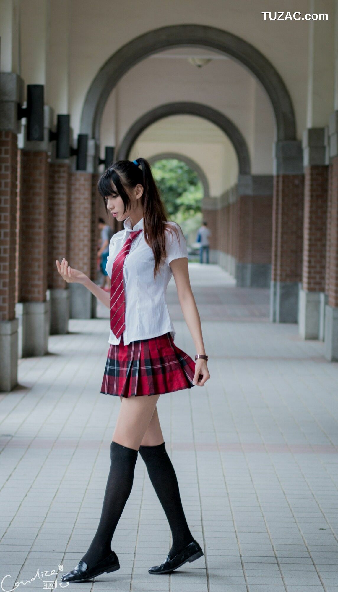 台湾正妹_ 蔡译心Candice《你的名字》 写真集[53P]