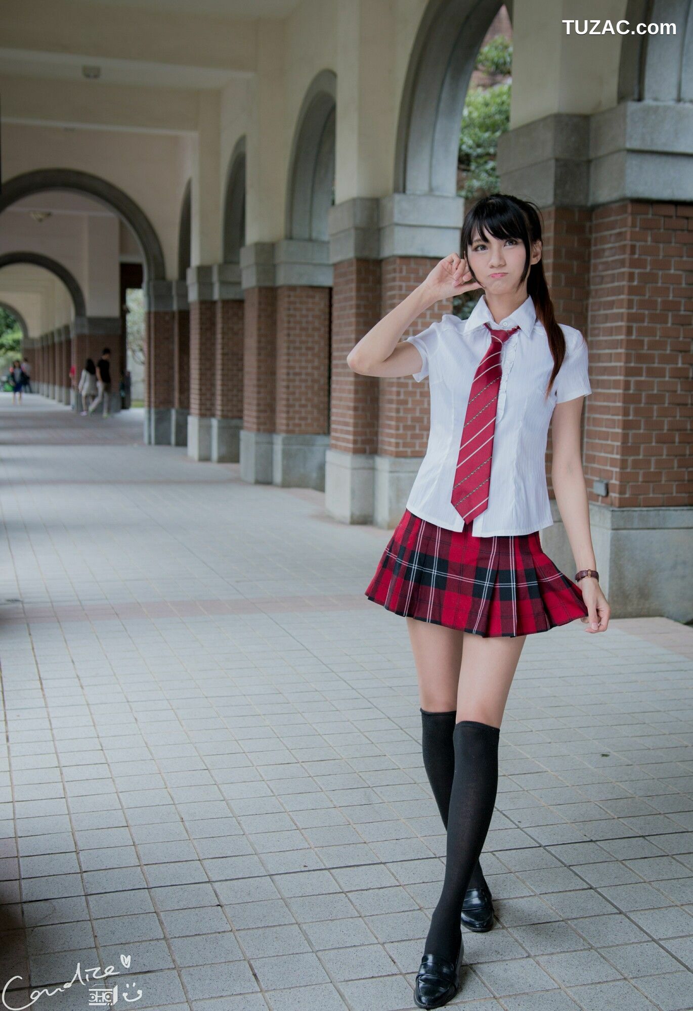 台湾正妹_ 蔡译心Candice《你的名字》 写真集[53P]