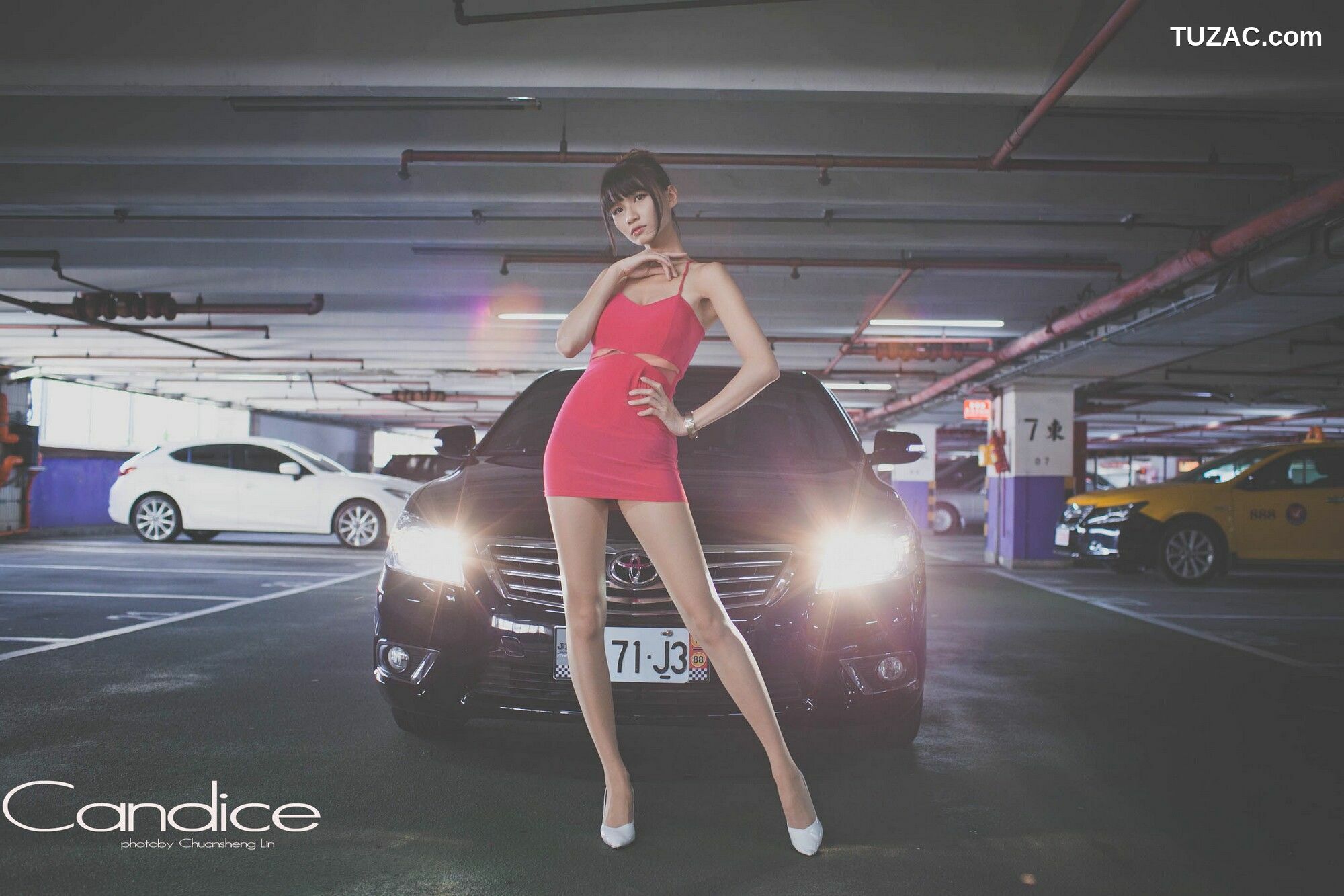 台湾正妹_ 蔡译心Candice《车外拍》 写真集[89P]